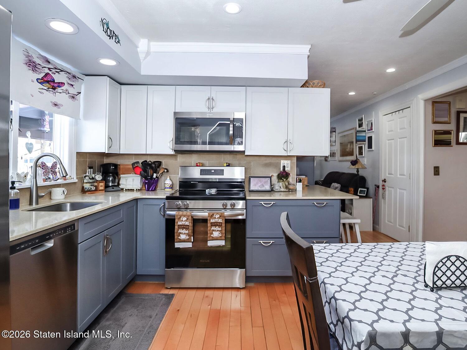 69 Stecher Street, Staten Island, NY, 10312 image 9