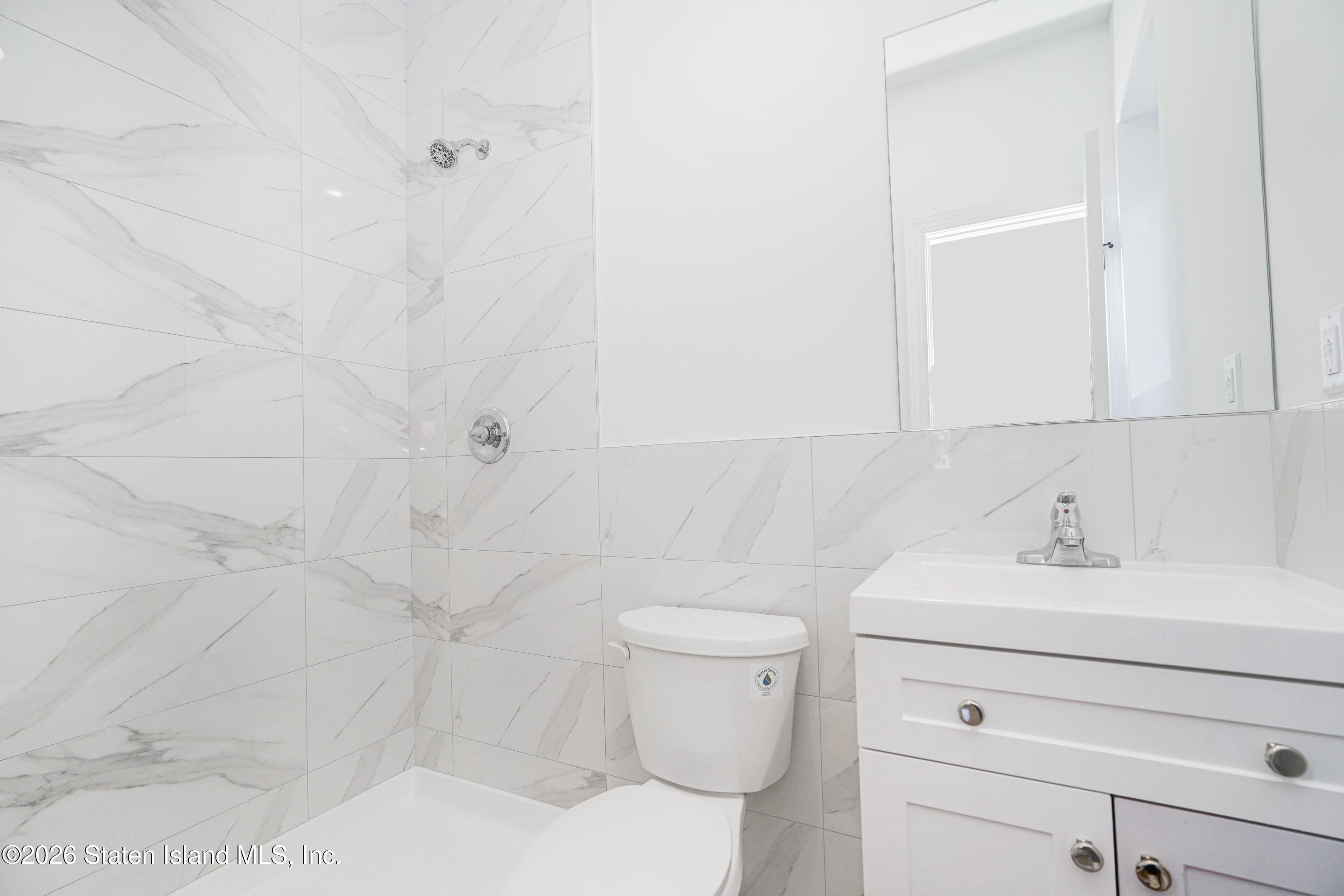 28 Shaughnessy Lane, Staten Island, NY, 10305 image 8