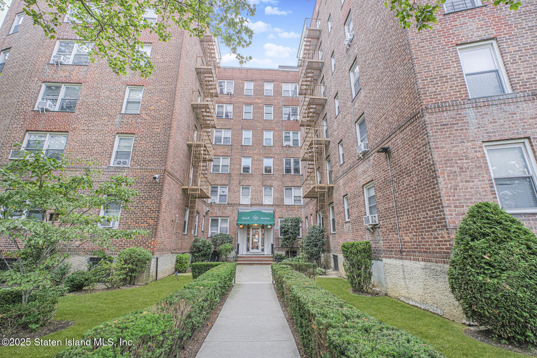 36 Dahill Road 4f Image 1