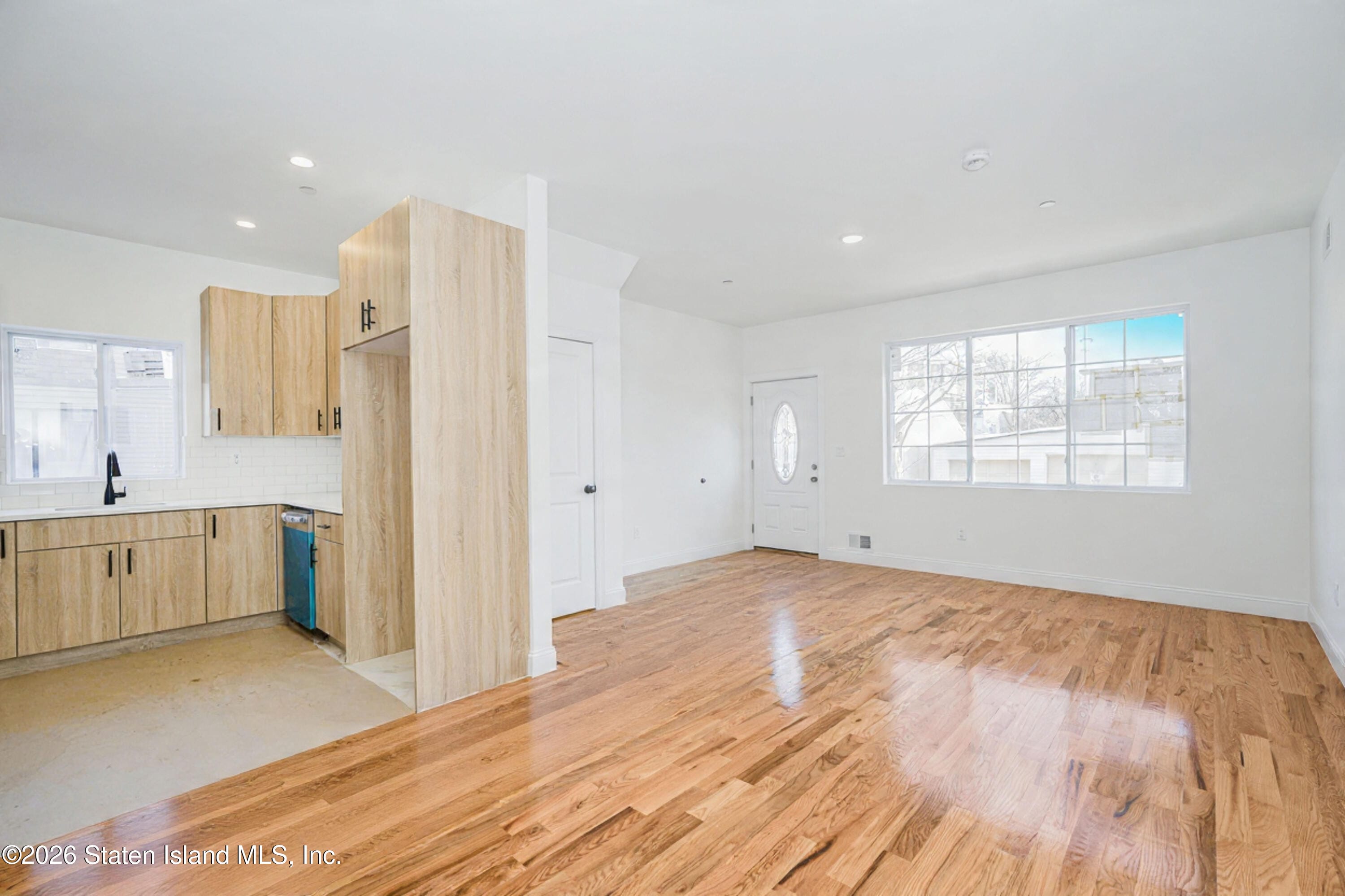 24 Shaughnessy Lane, Staten Island, NY, 10305 image 24