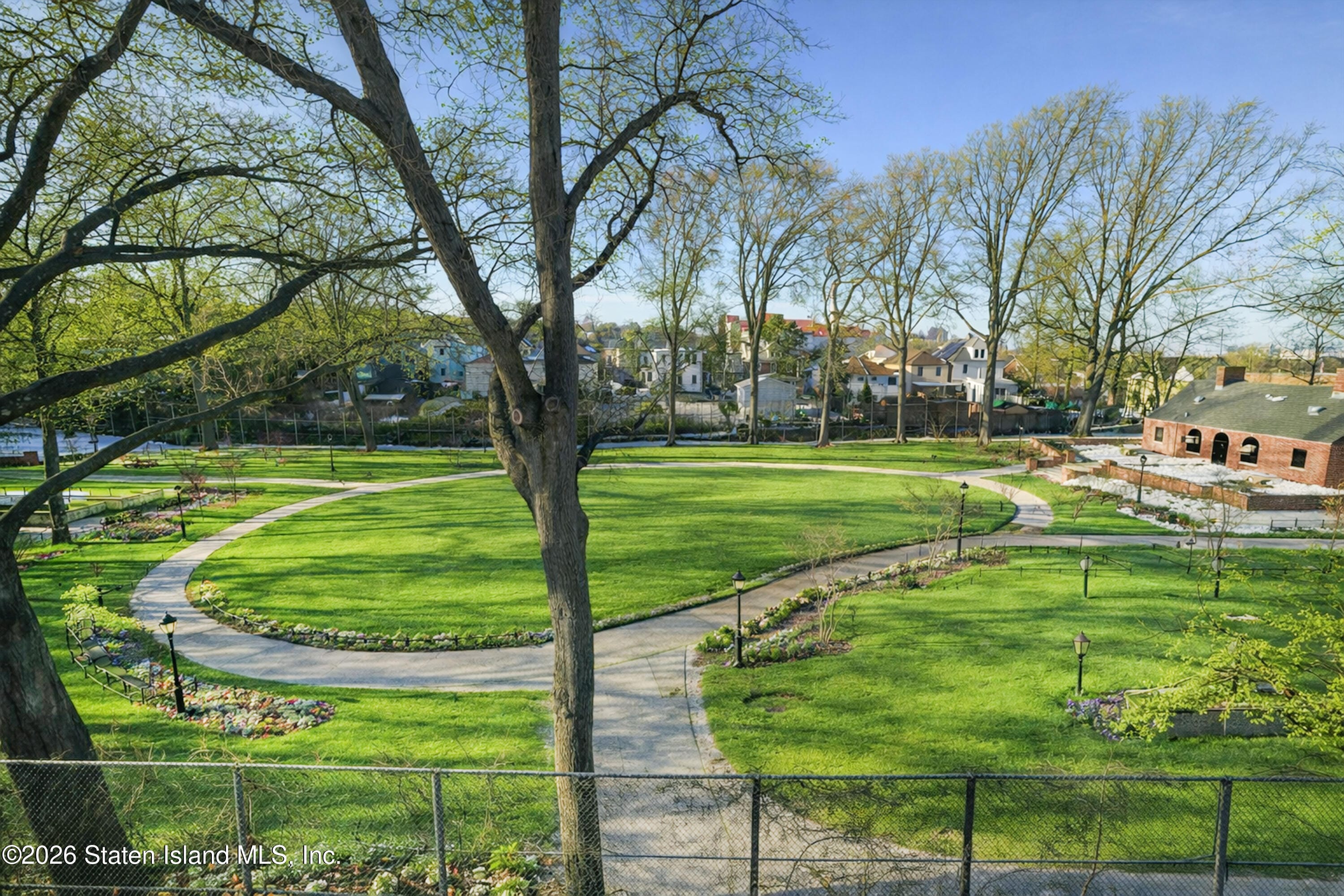 24 Shaughnessy Lane, Staten Island, NY, 10305 image 35