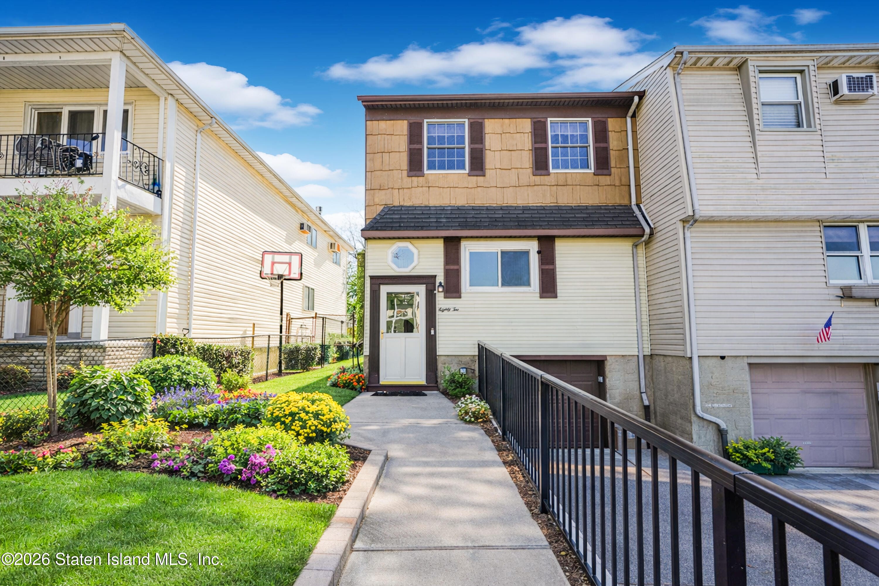 82 Birch Road Image 1