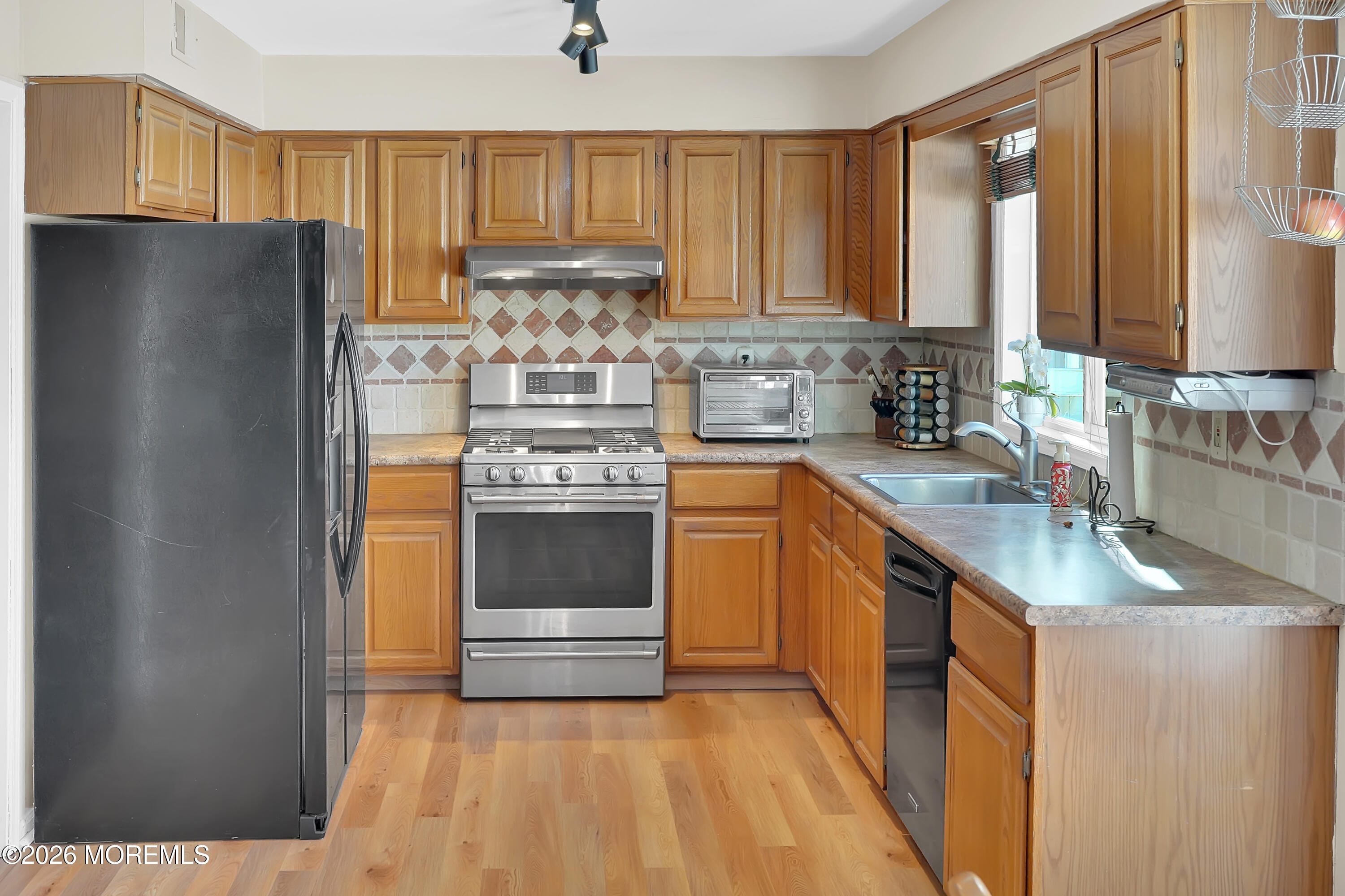 67 Essex Avenue, Hazlet, NJ, 07734 image 8