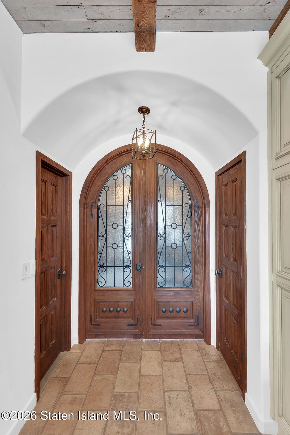 7921 Narrows Avenue Image 2