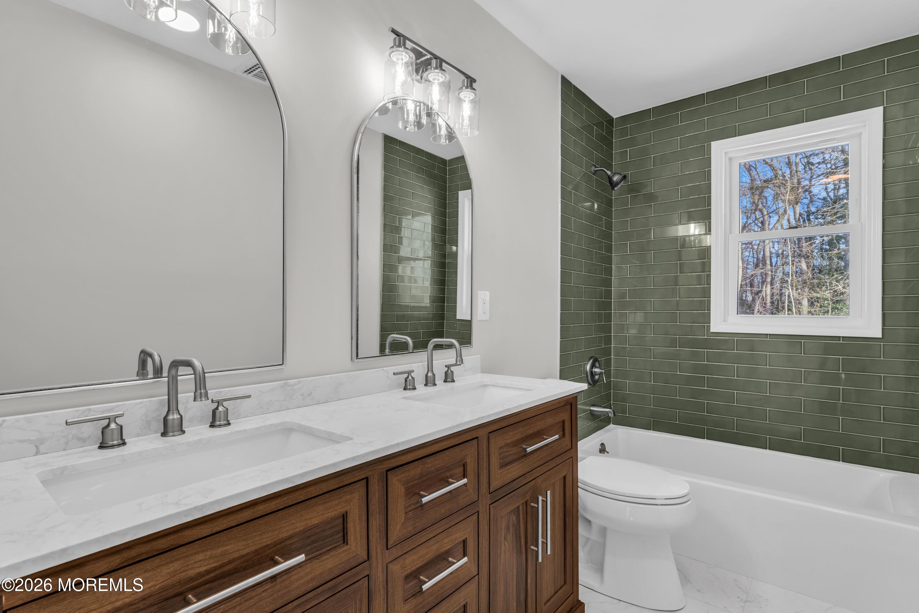 213 Hamilton Drive, Toms River, NJ, 08753 image 16