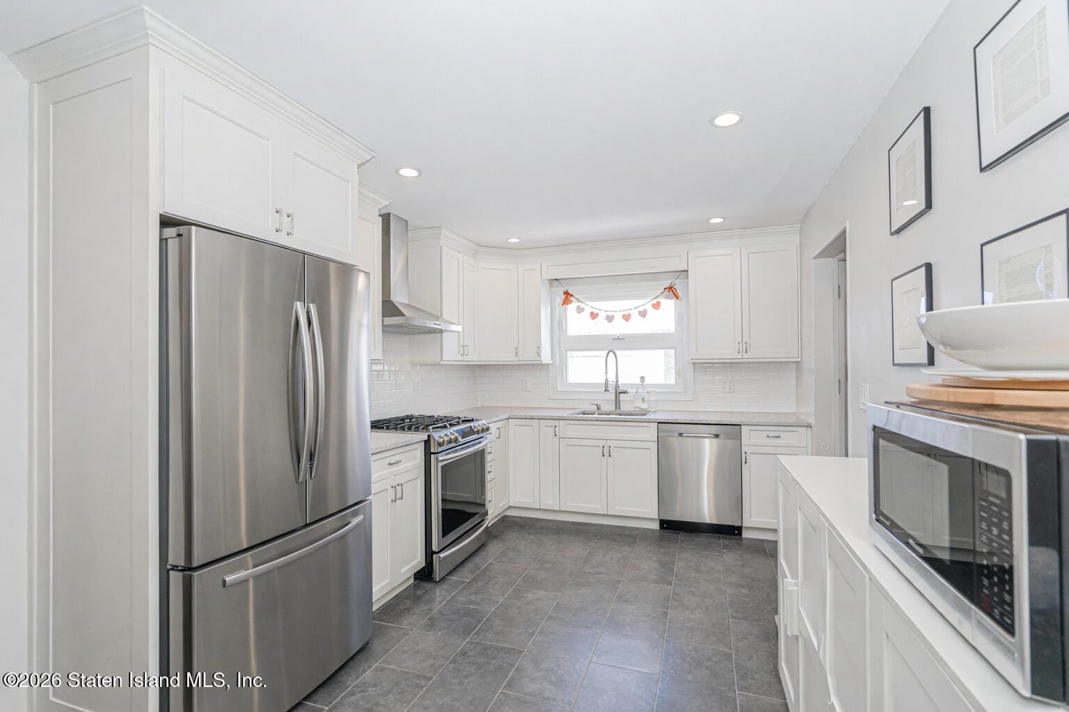 274 Barbara Street Image 4