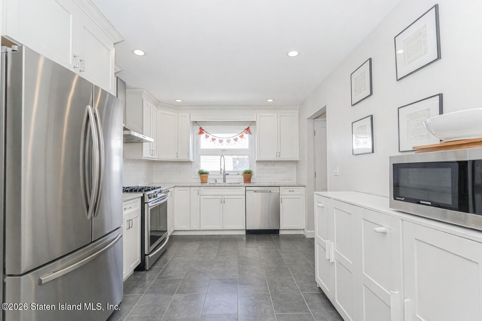 274 Barbara Street Image 5