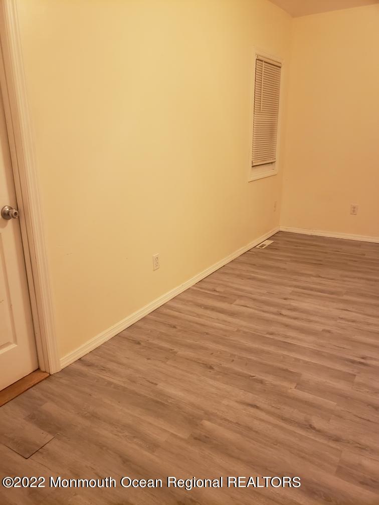 683 Mantoloking Road Image 5