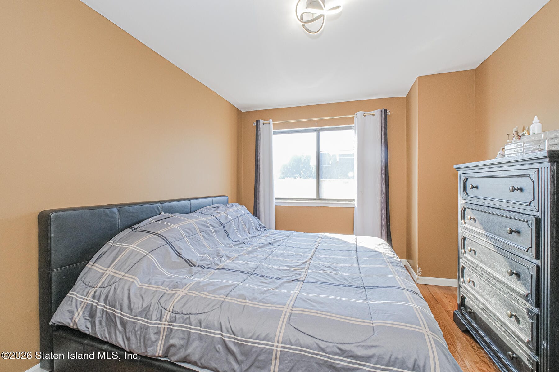 184 Continental Place A Image 5