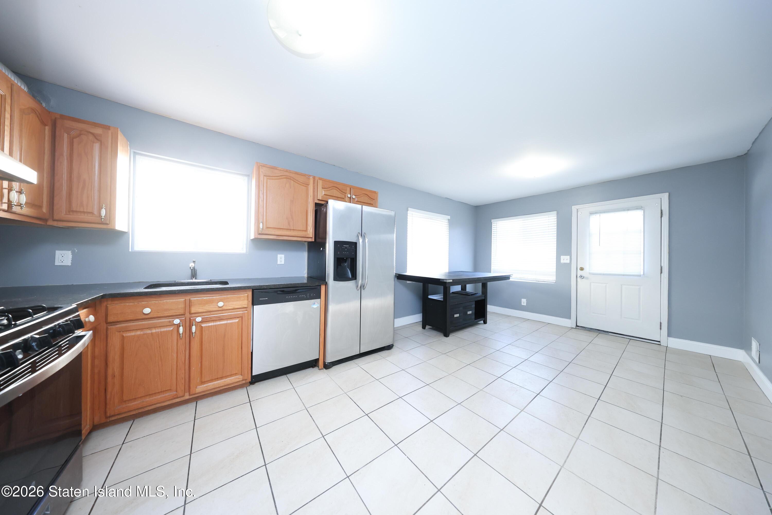 31 Livingston Avenue, Staten Island, NY, 10314 image 11