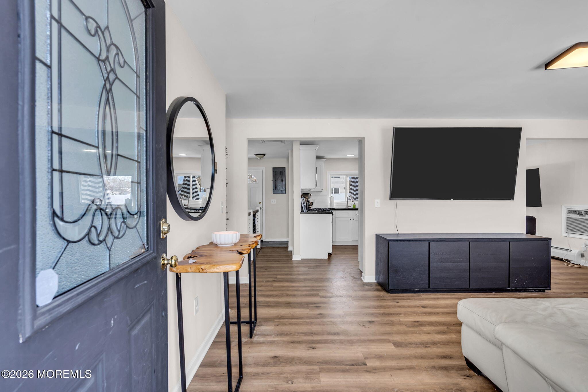 49 Flipper Avenue Image 3