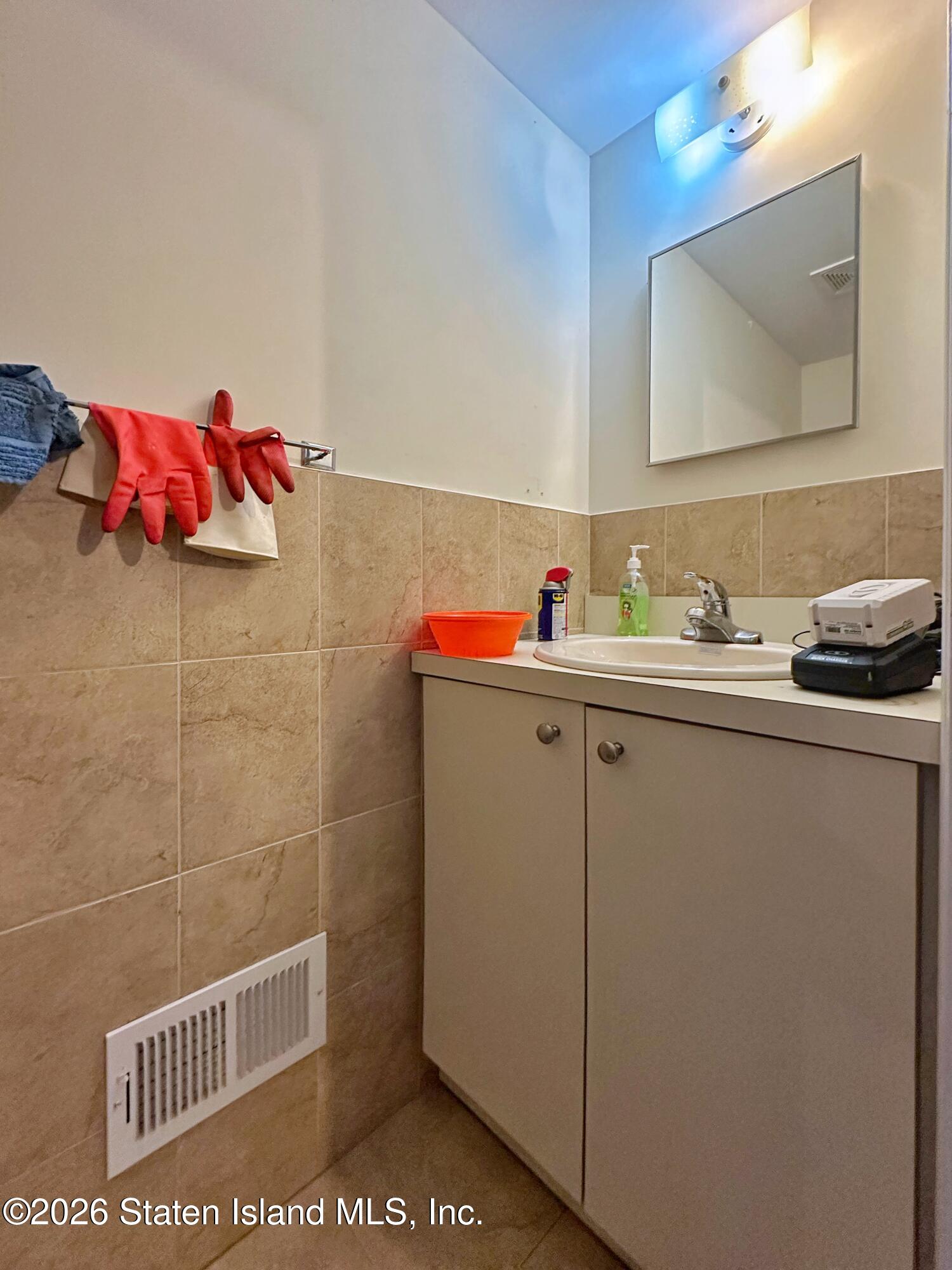 40 White Street, Staten Island, NY, 10305 image 13