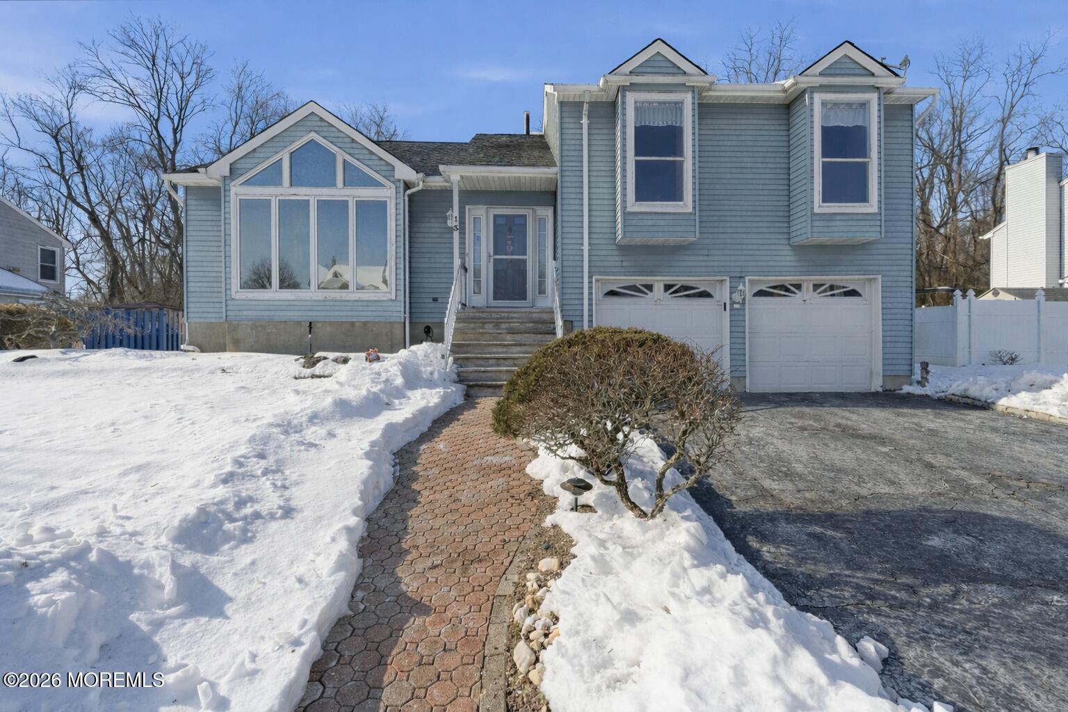 13 Heritage Drive, Howell, NJ, 07731