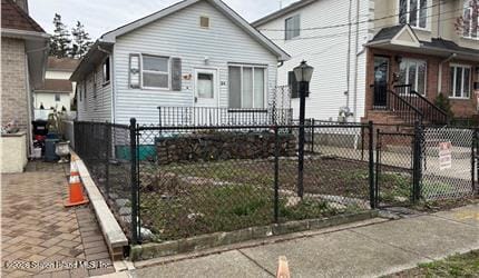 24 Glover Street Image 2