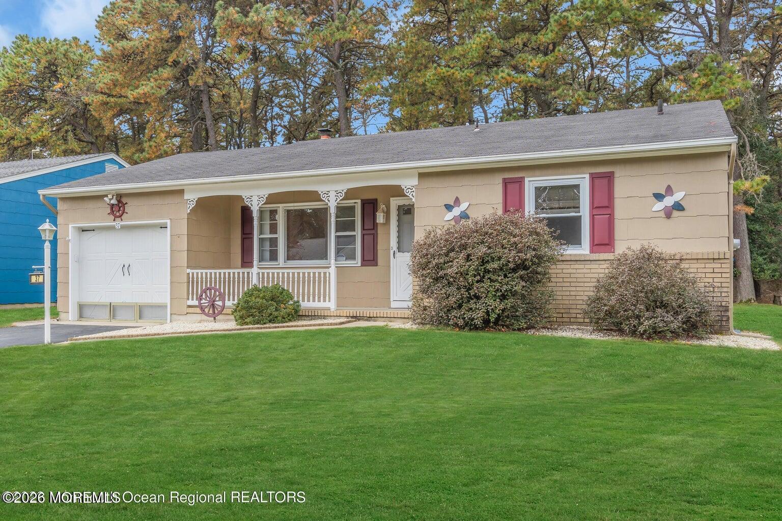 37 Zeeland Drive Image 3