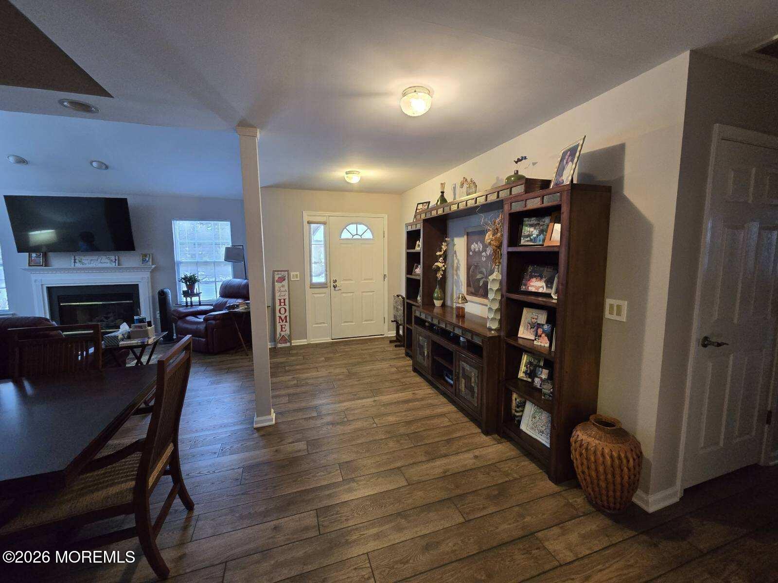 2357 W Ashfield Court Image 3