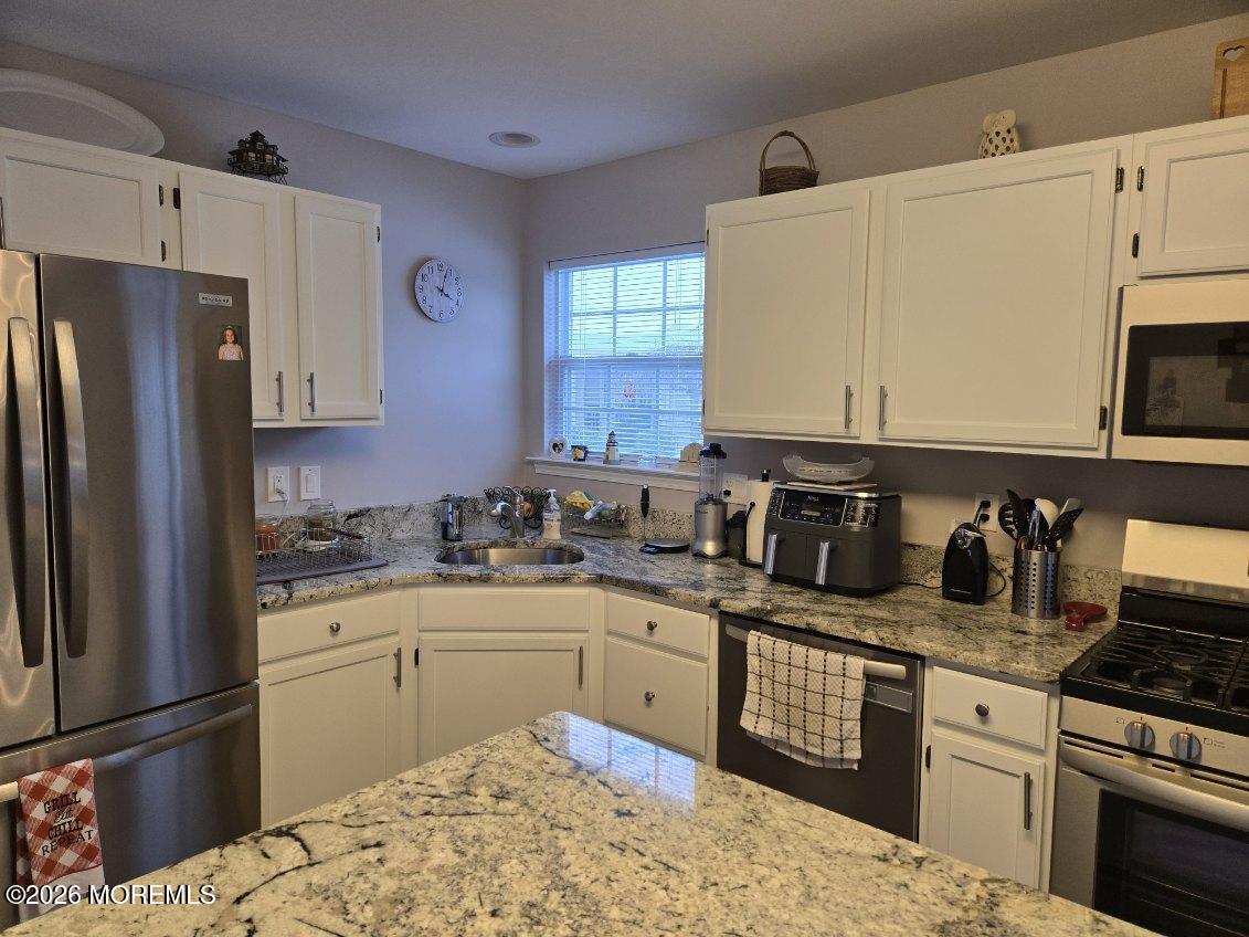 2357 W Ashfield Court, Toms River, NJ, 08755 image 9