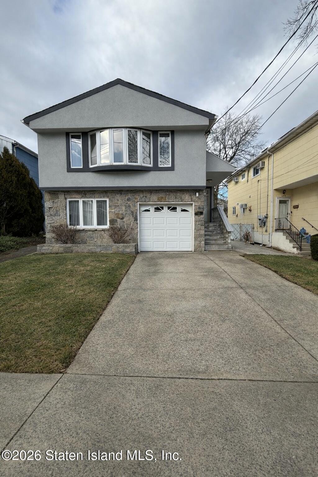 288 Martin Avenue Image 3