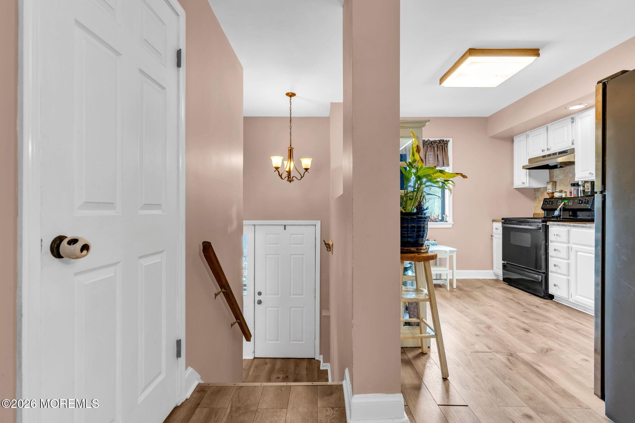 408 Alpine Trail Image 3