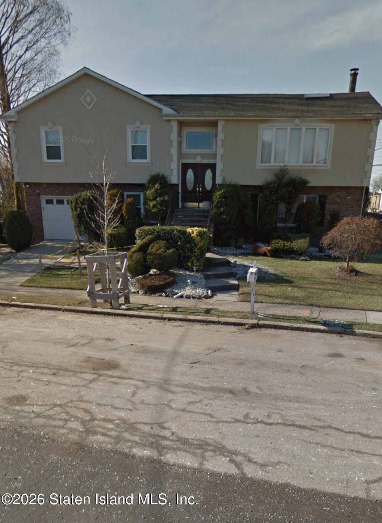 694 Maguire Avenue, Staten Island, NY, 10309