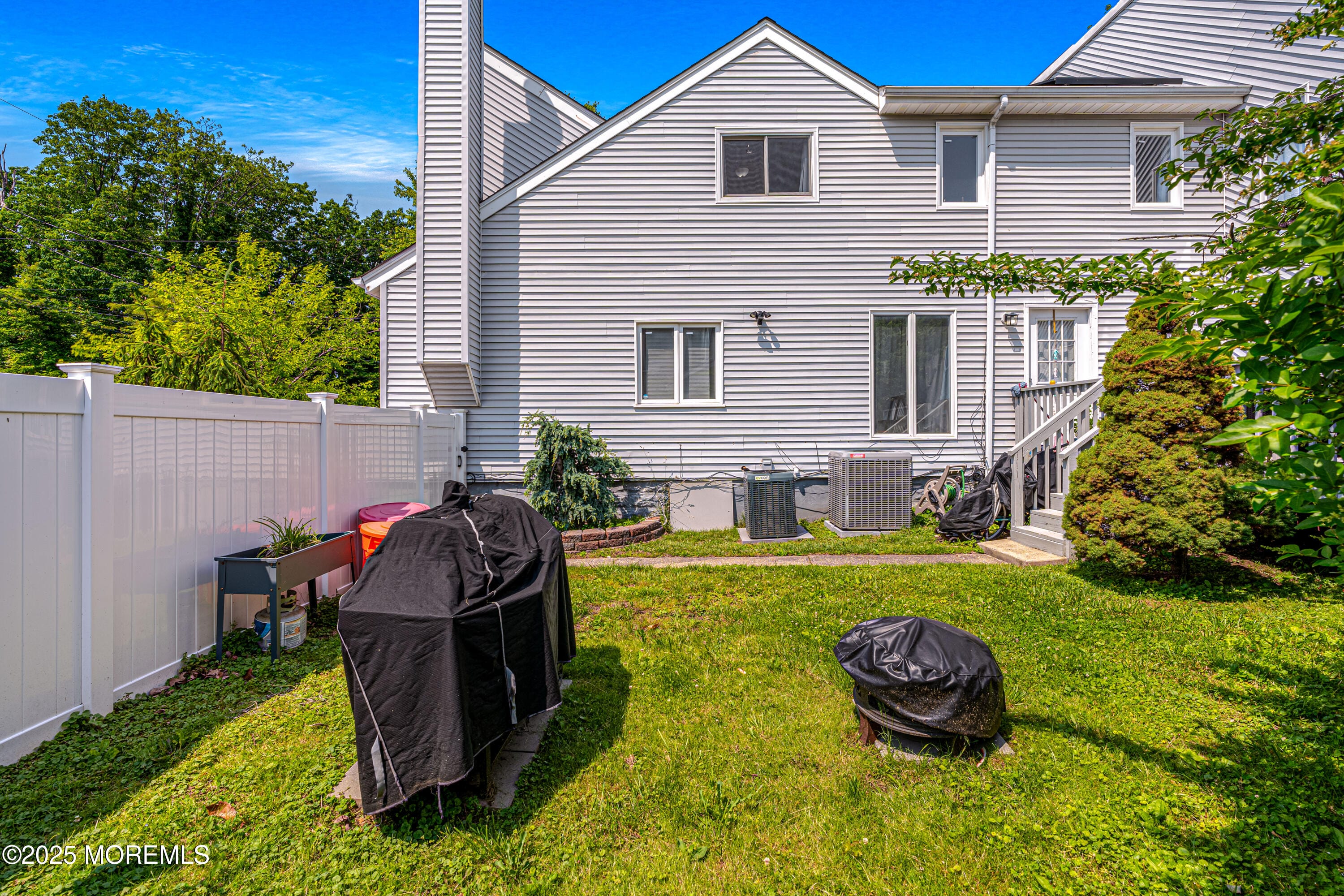 76 Woodland Drive Image 2