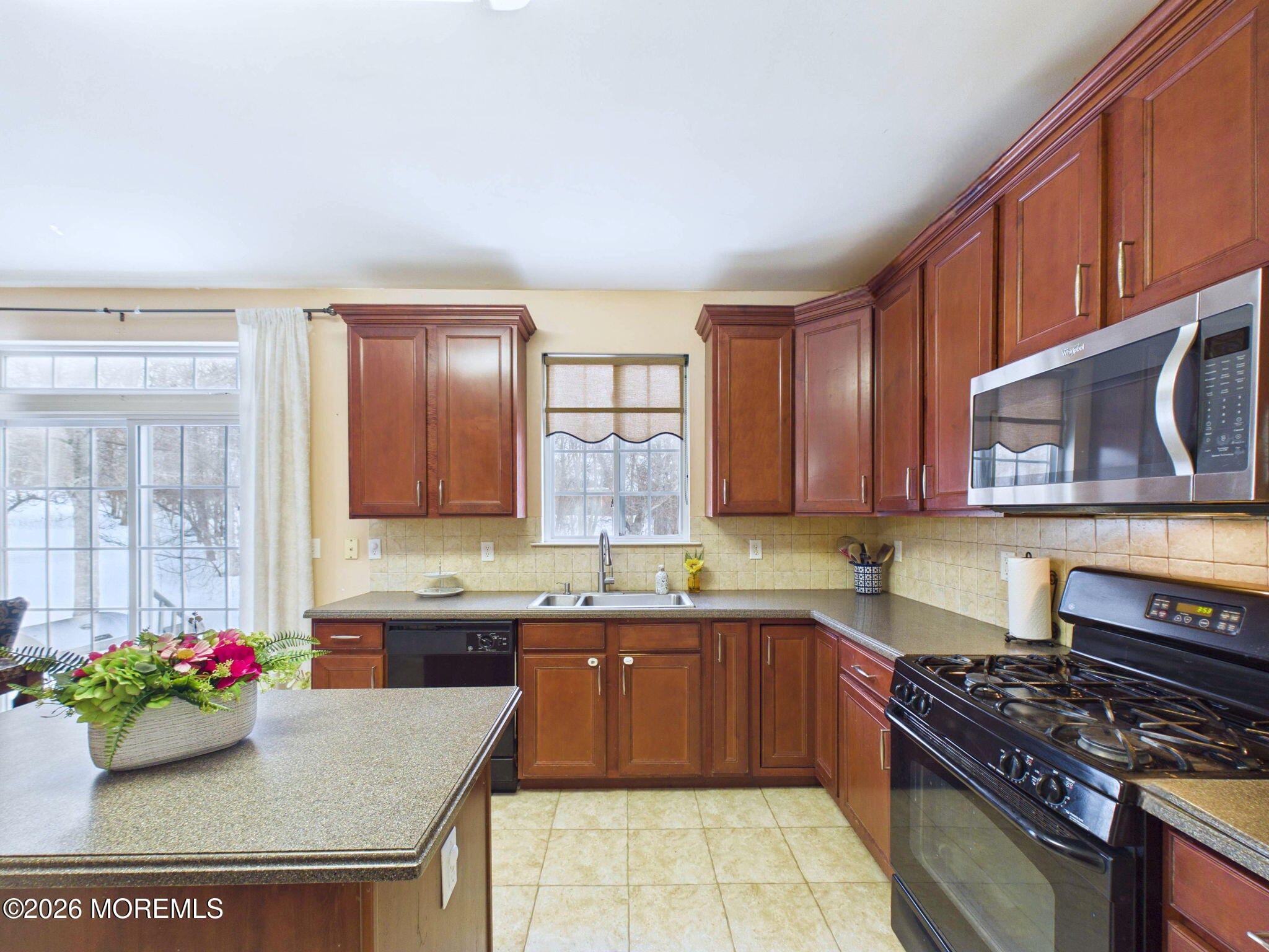 13 Skurka Court, Sayreville, NJ, 08872 image 7