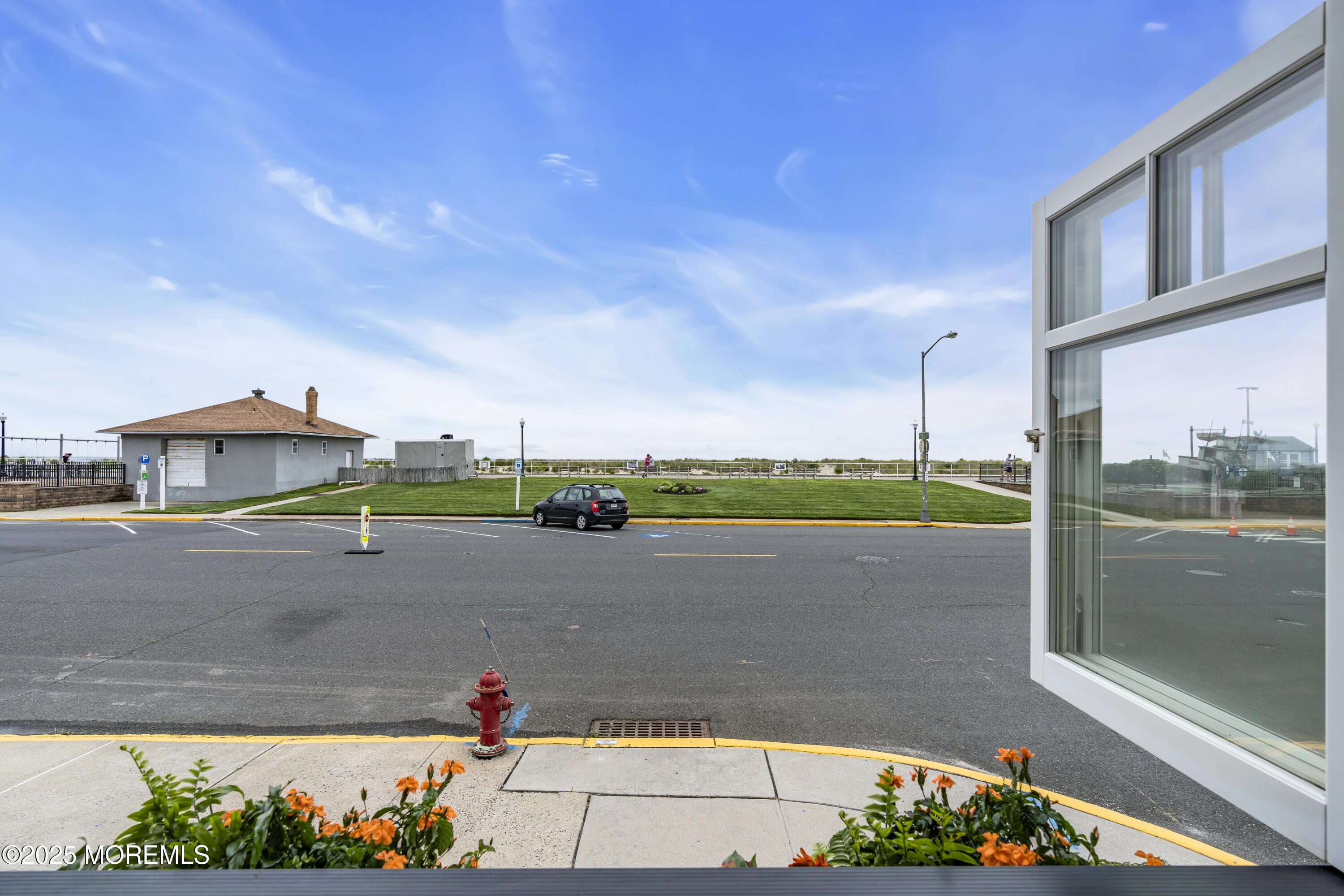 900 Ocean Avenue Image 2