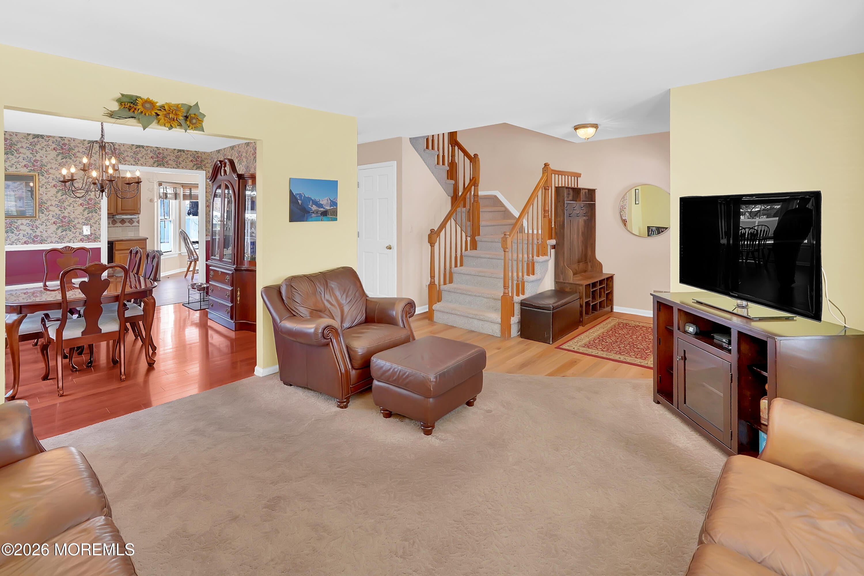 67 Essex Avenue Image 3