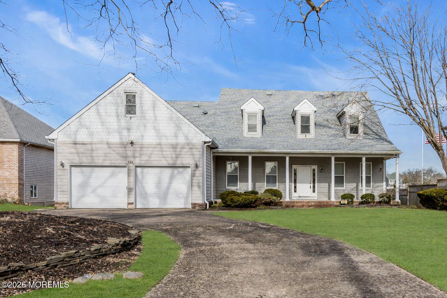 556 Parker Avenue Image 3