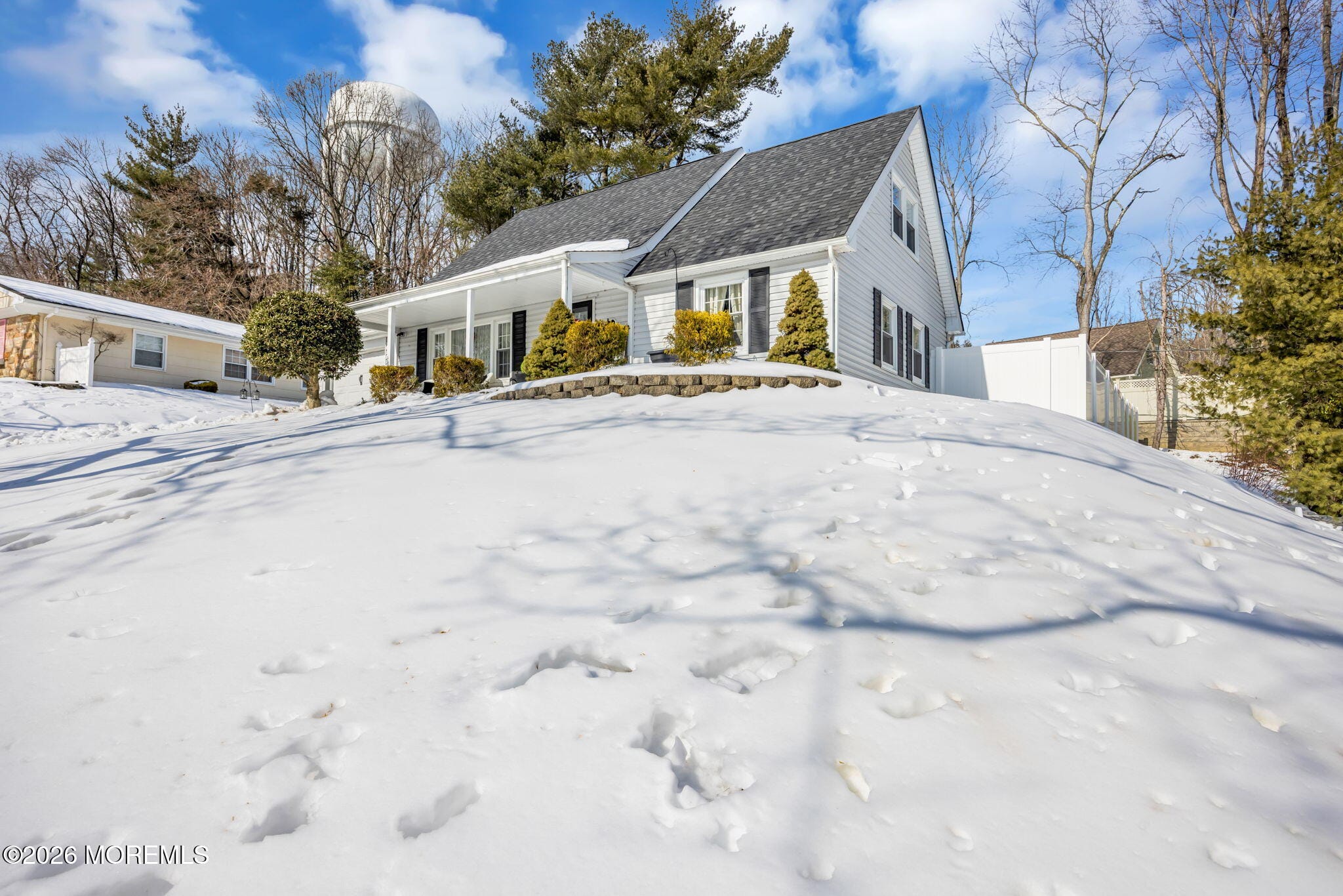 99 Idlebrook Lane Image 4