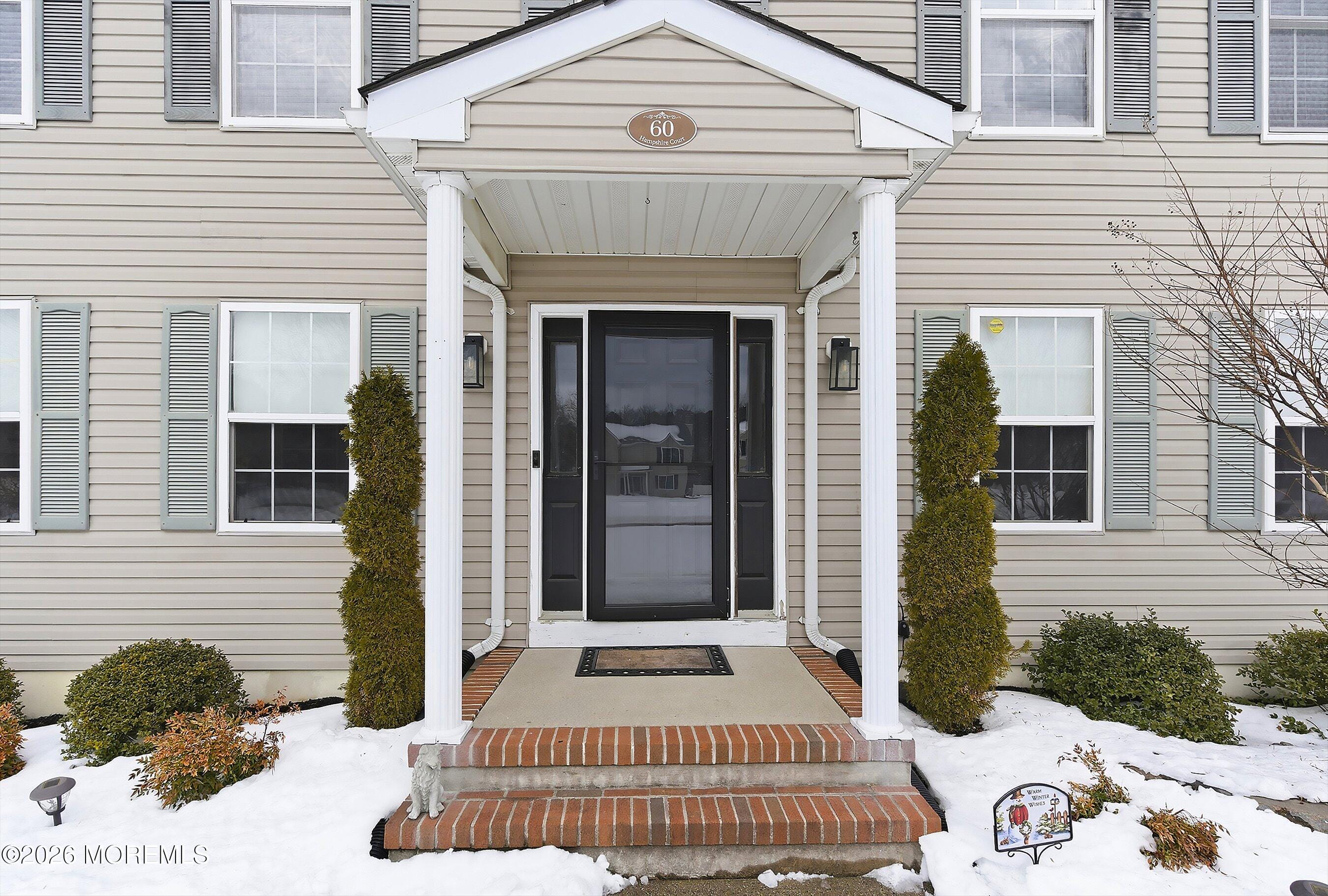 60 Hampshire Court Image 3