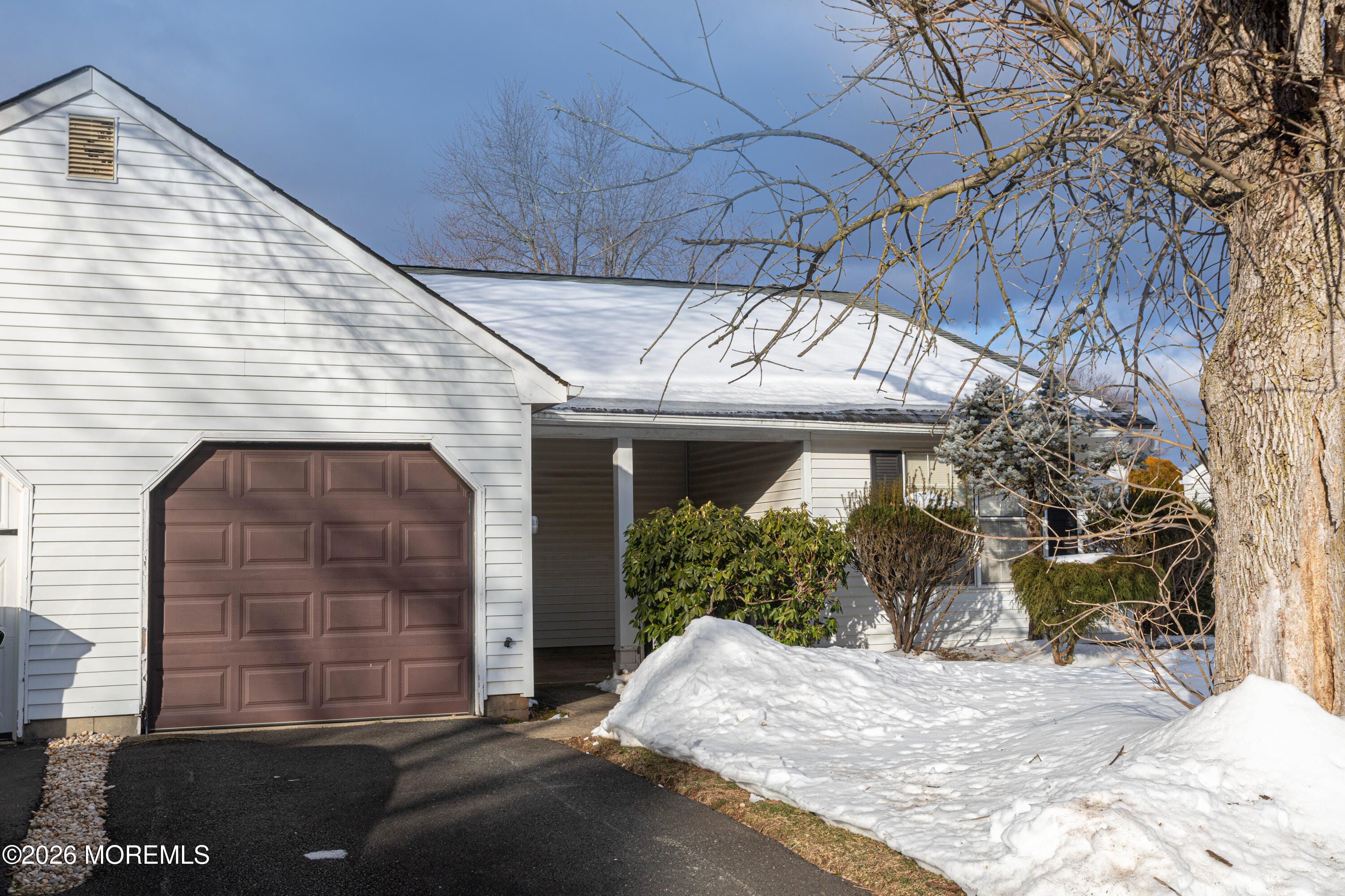 15 Hearthstone Drive, Edison, NJ, 08820