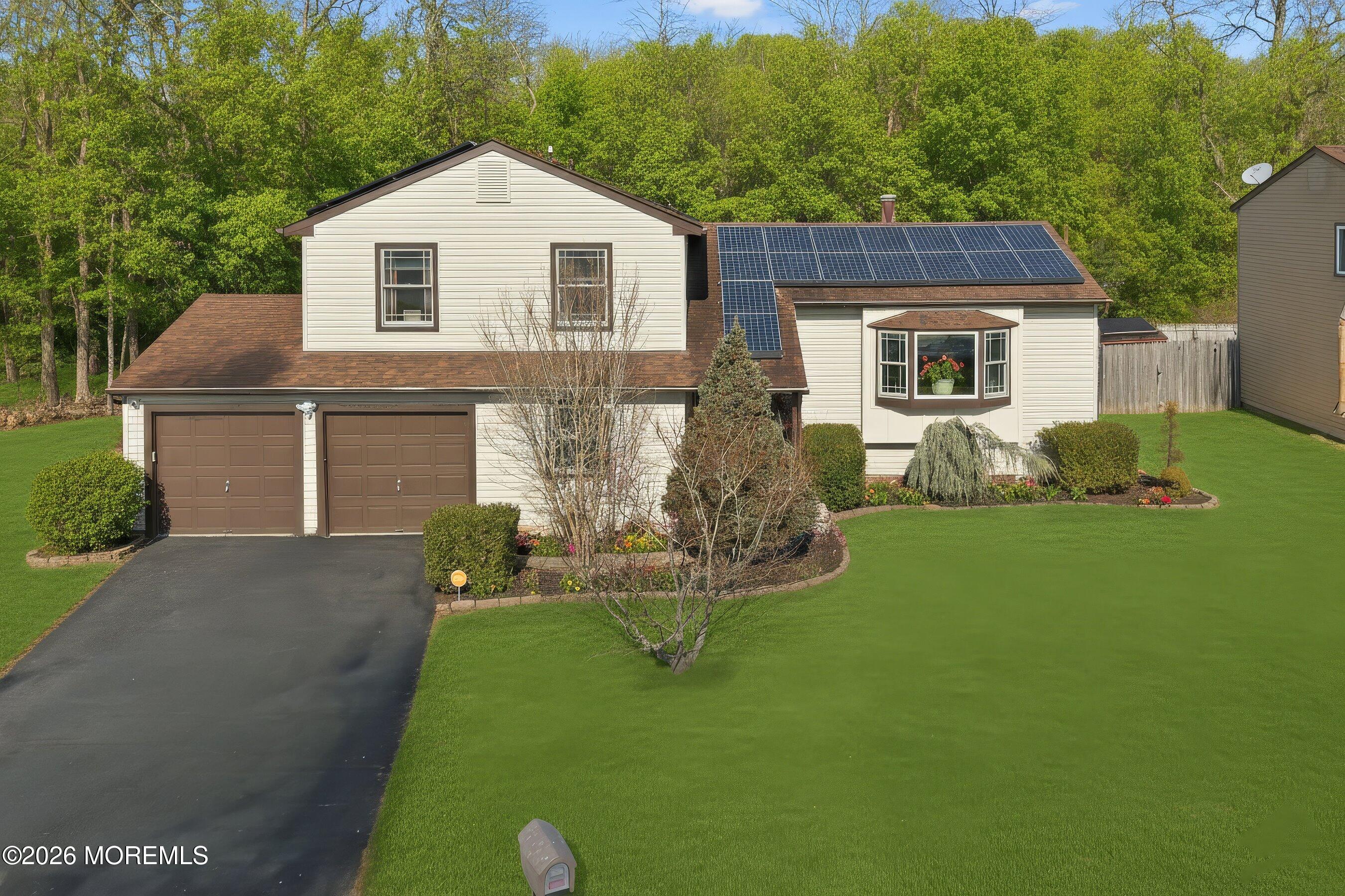 7 Colonial Court, Howell, NJ, 07731