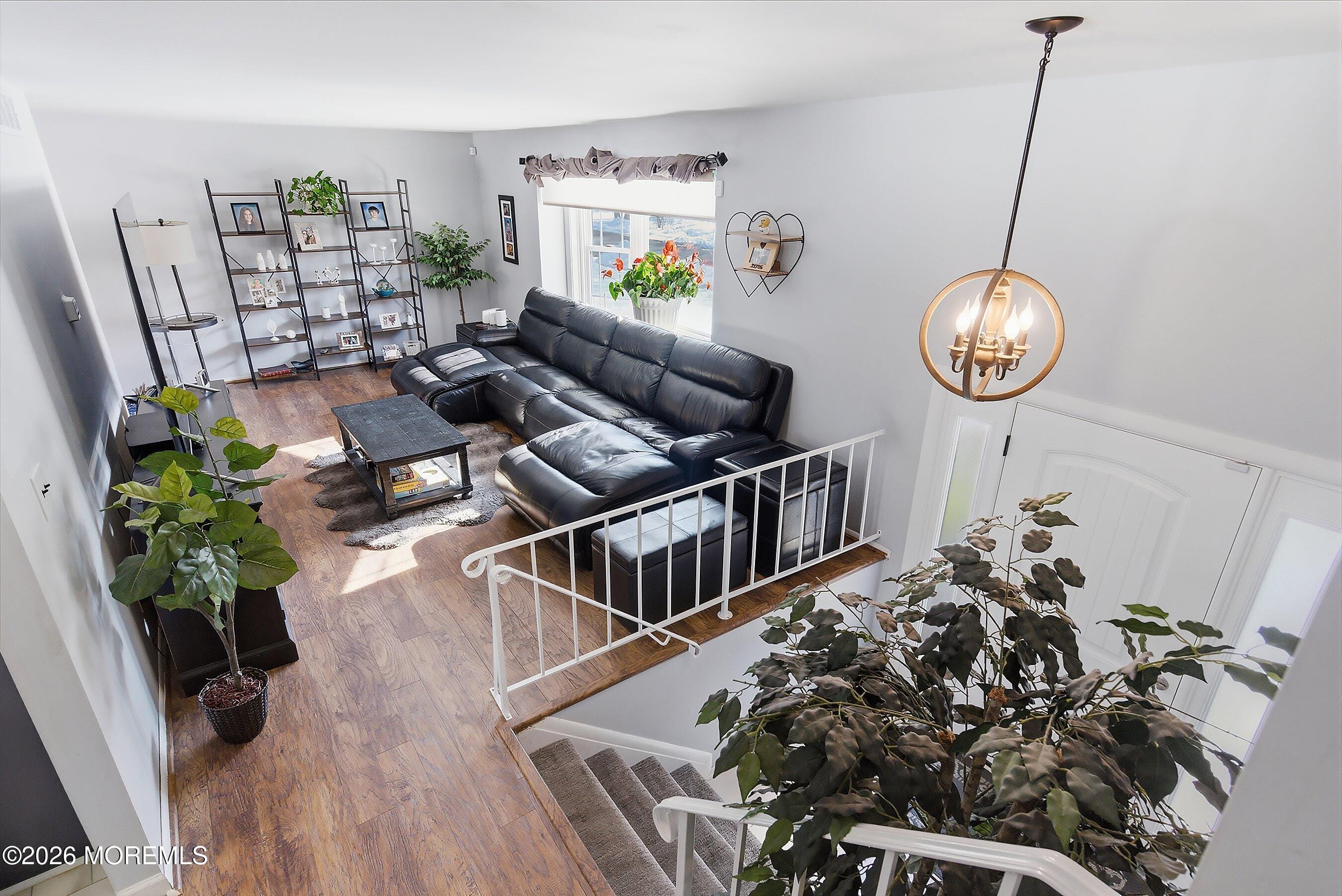 7 Colonial Court Image 2