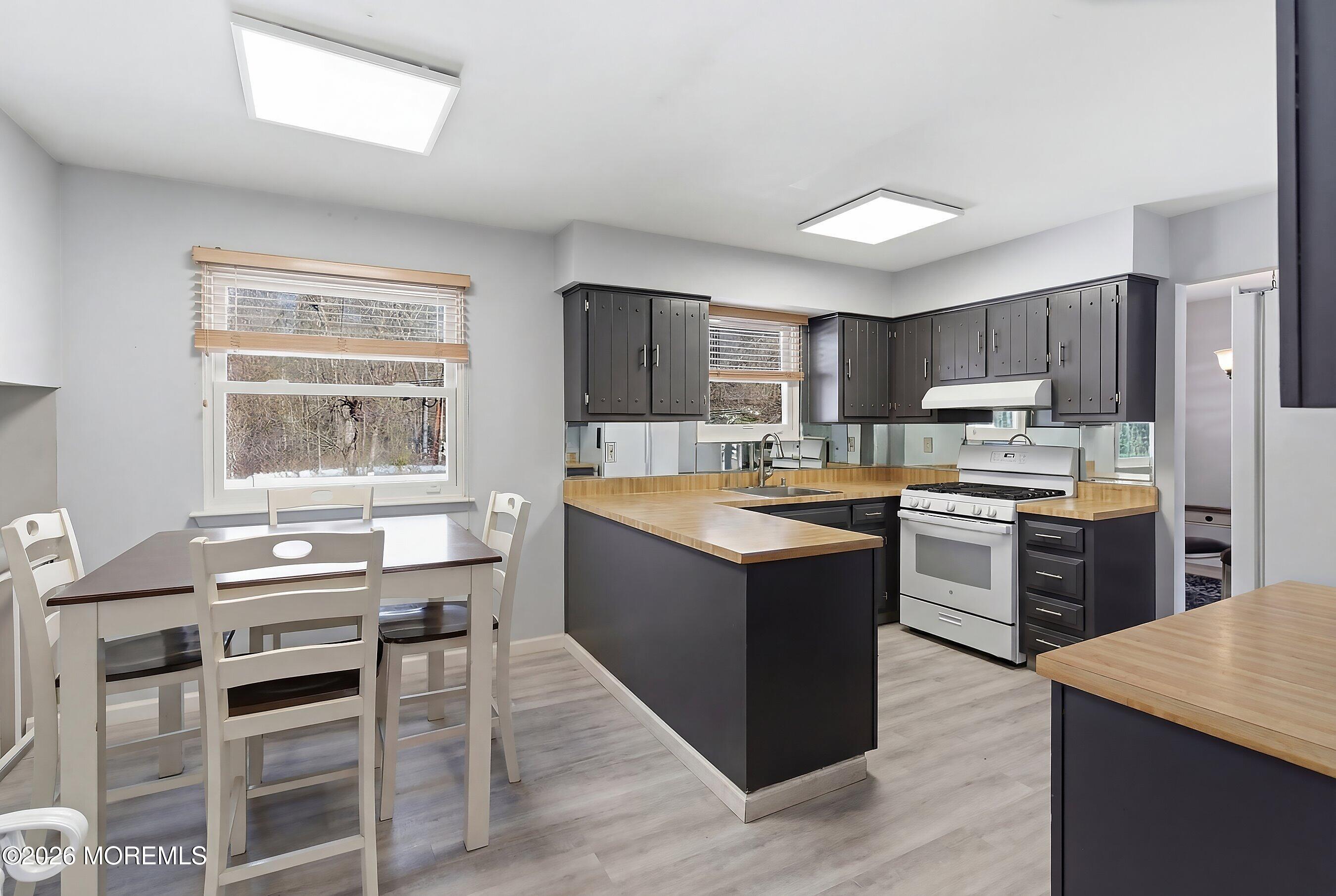 7 Colonial Court, Howell, NJ, 07731 image 8