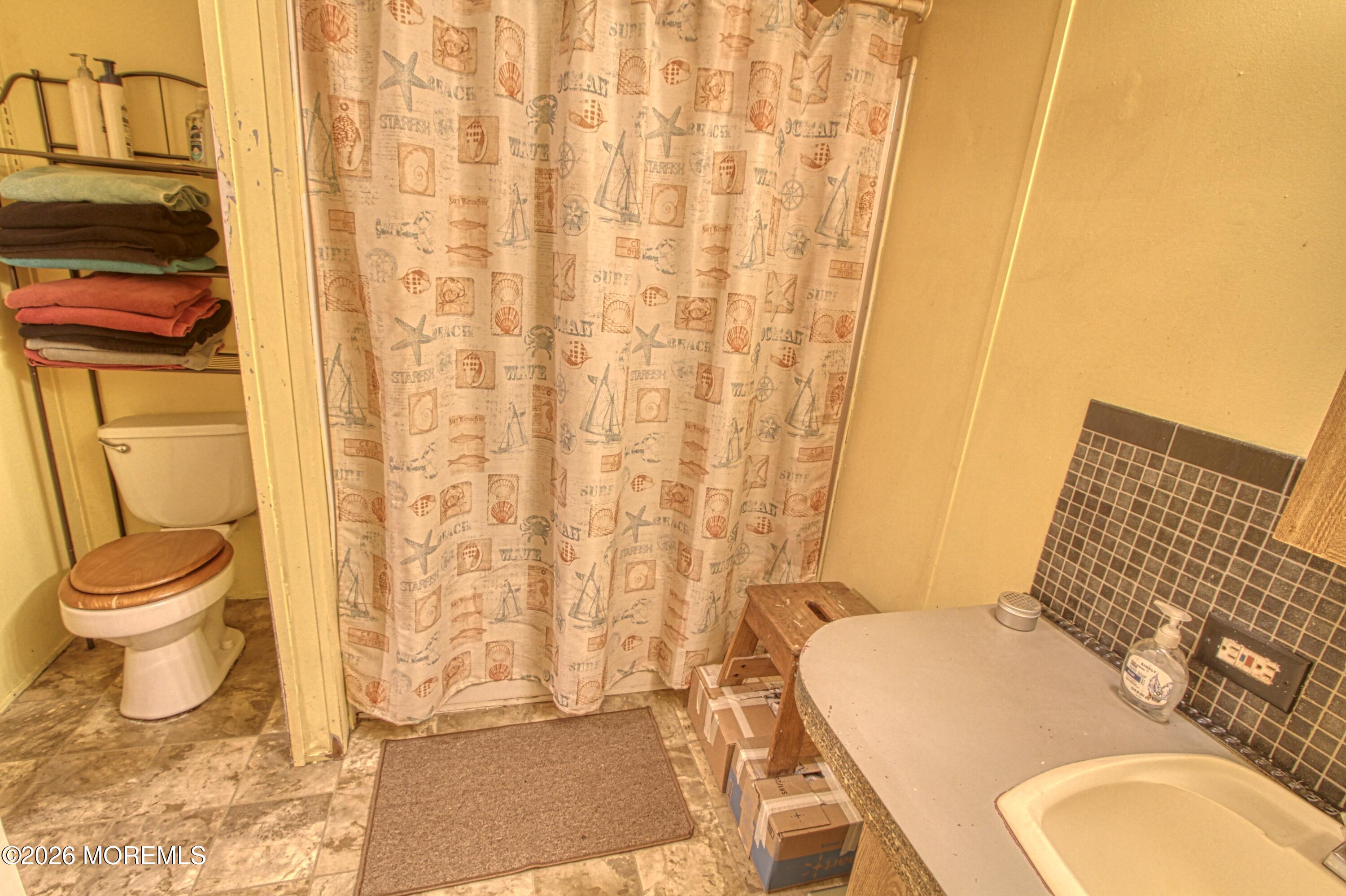 42 Woodchuck Parkway, Whiting, NJ, 08759 image 10