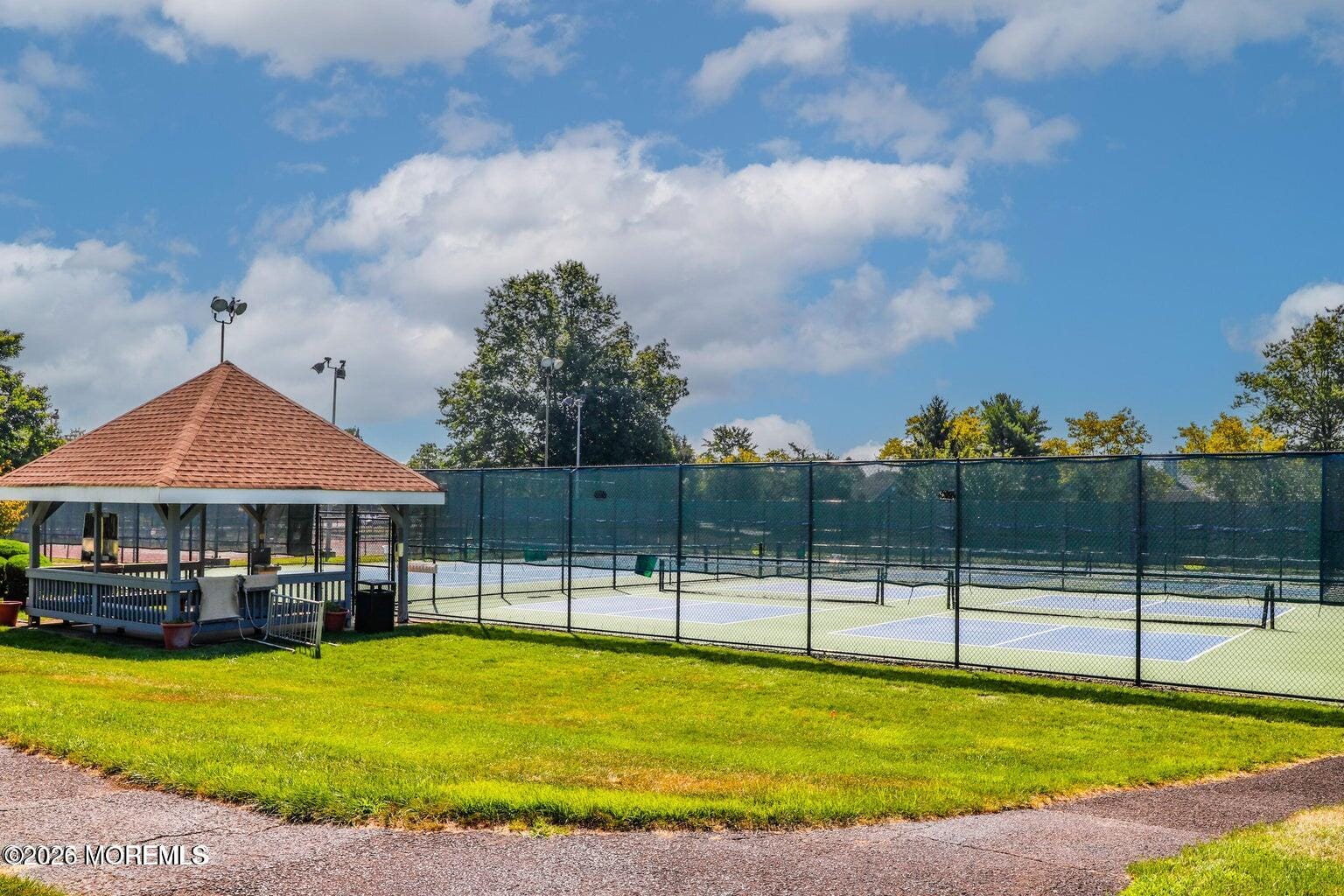 8E Benjamin Franklin Drive, Monroe, NJ, 08831 image 31