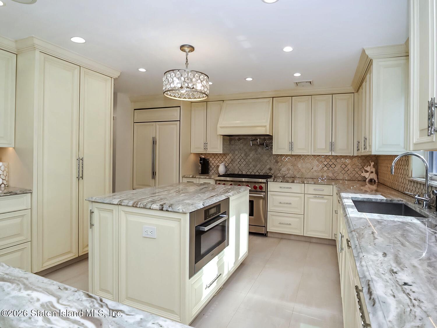 160 Wolverine Street, Staten Island, NY, 10306 image 12