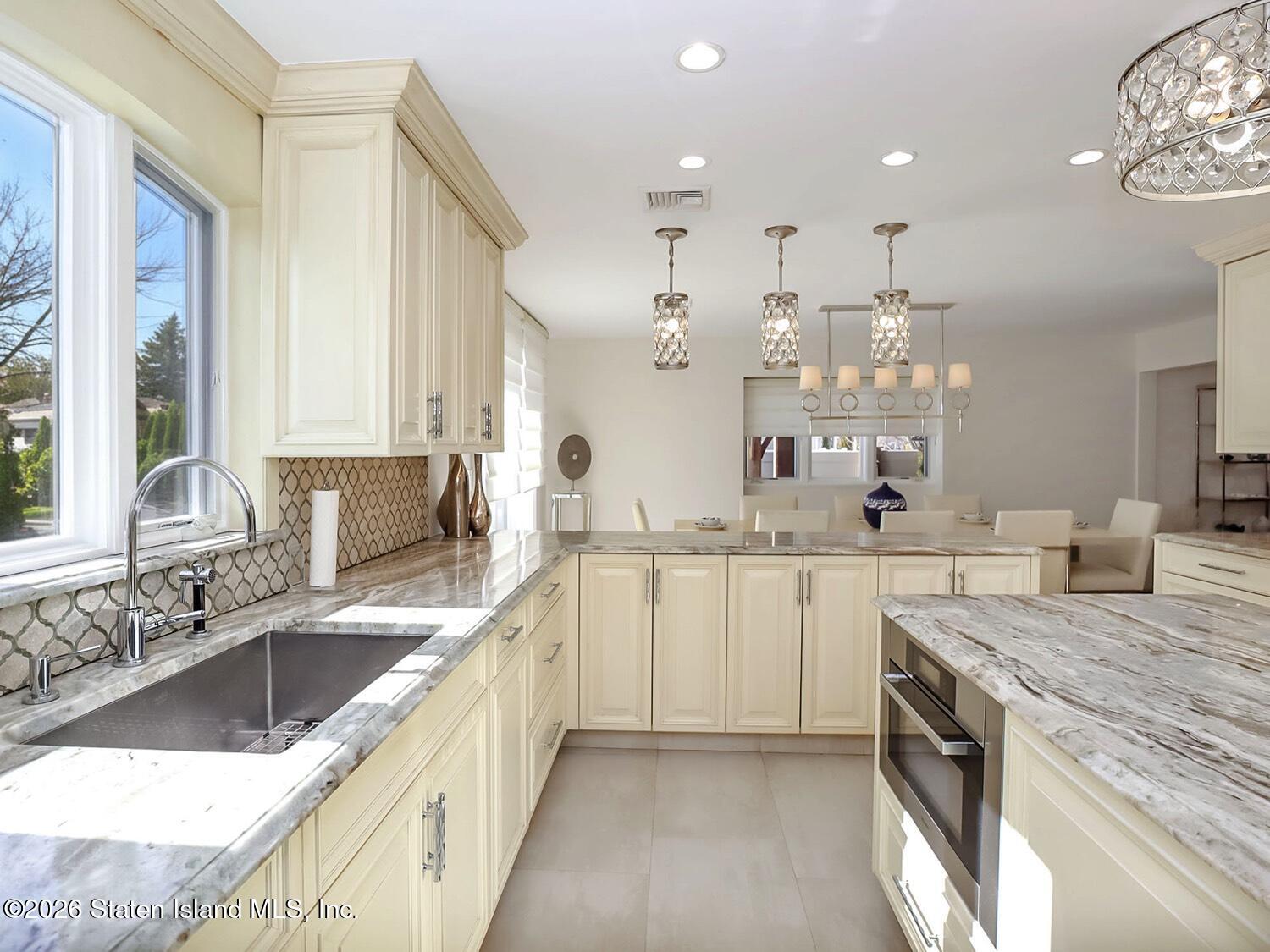 160 Wolverine Street, Staten Island, NY, 10306 image 13