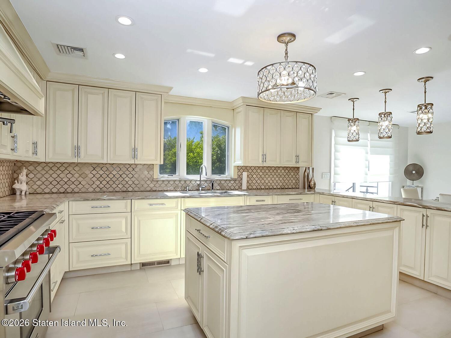 160 Wolverine Street, Staten Island, NY, 10306 image 19