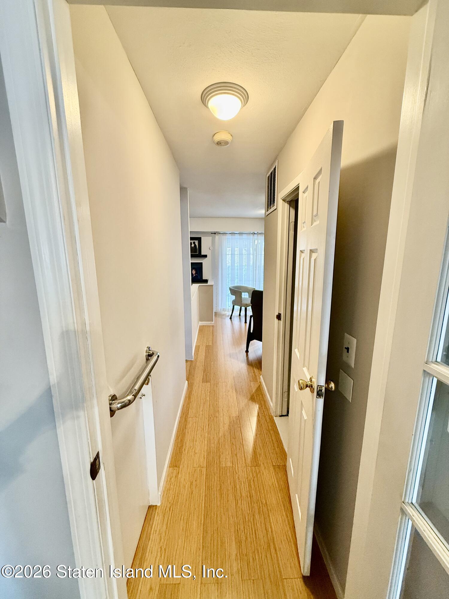 100 N Railroad Avenue, Staten Island, NY, 10304 image 15