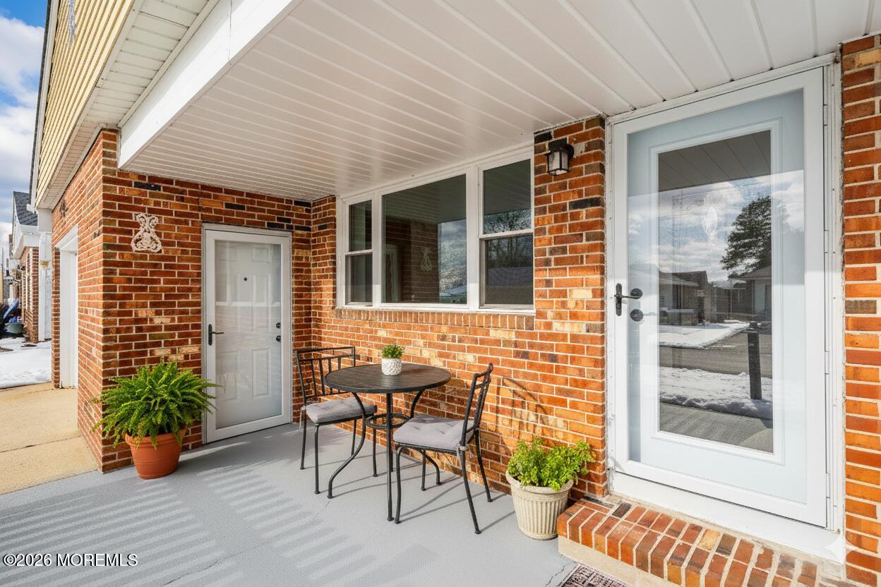 419 Costa Mesa Drive Image 3