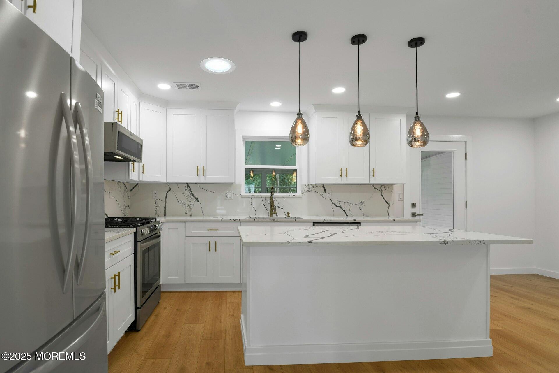 11 Twyford Lane Image 3