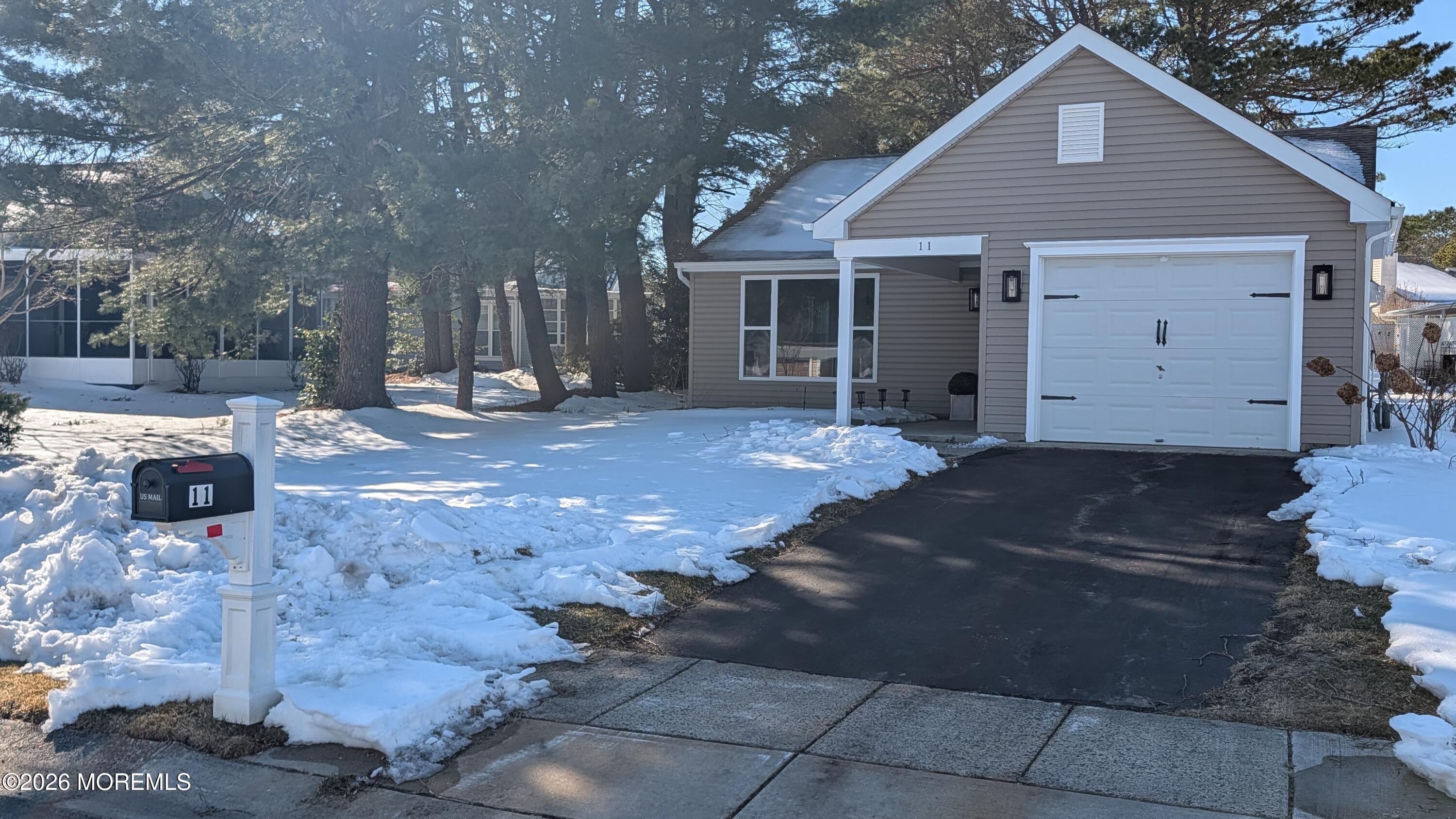 11 Twyford Lane Image 2