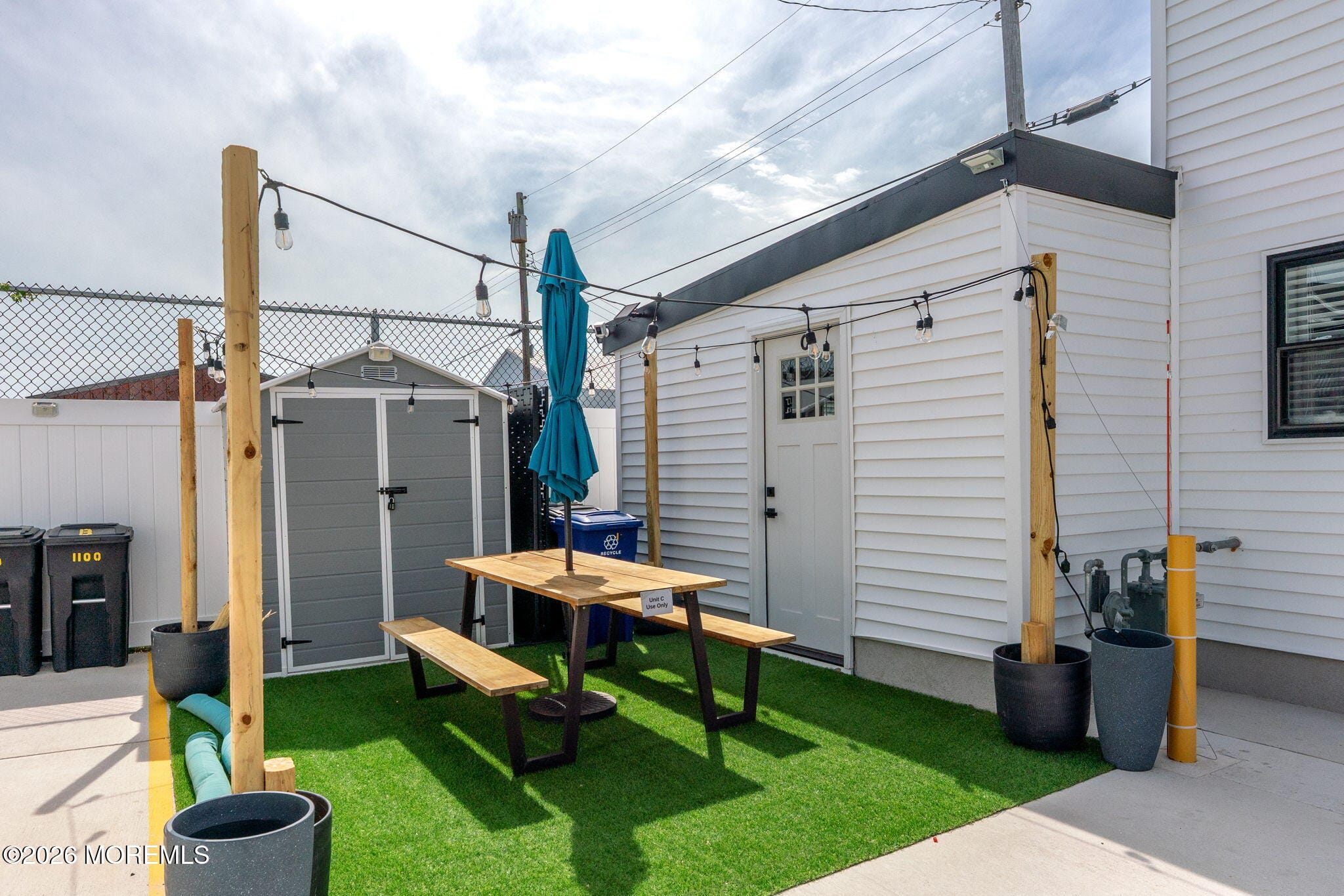 1100 West Avenue C Image 2