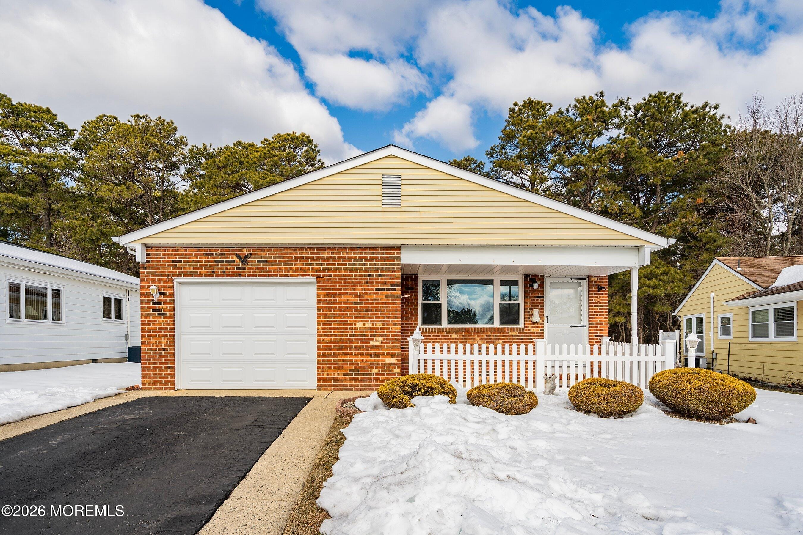 419 Costa Mesa Drive Image 4