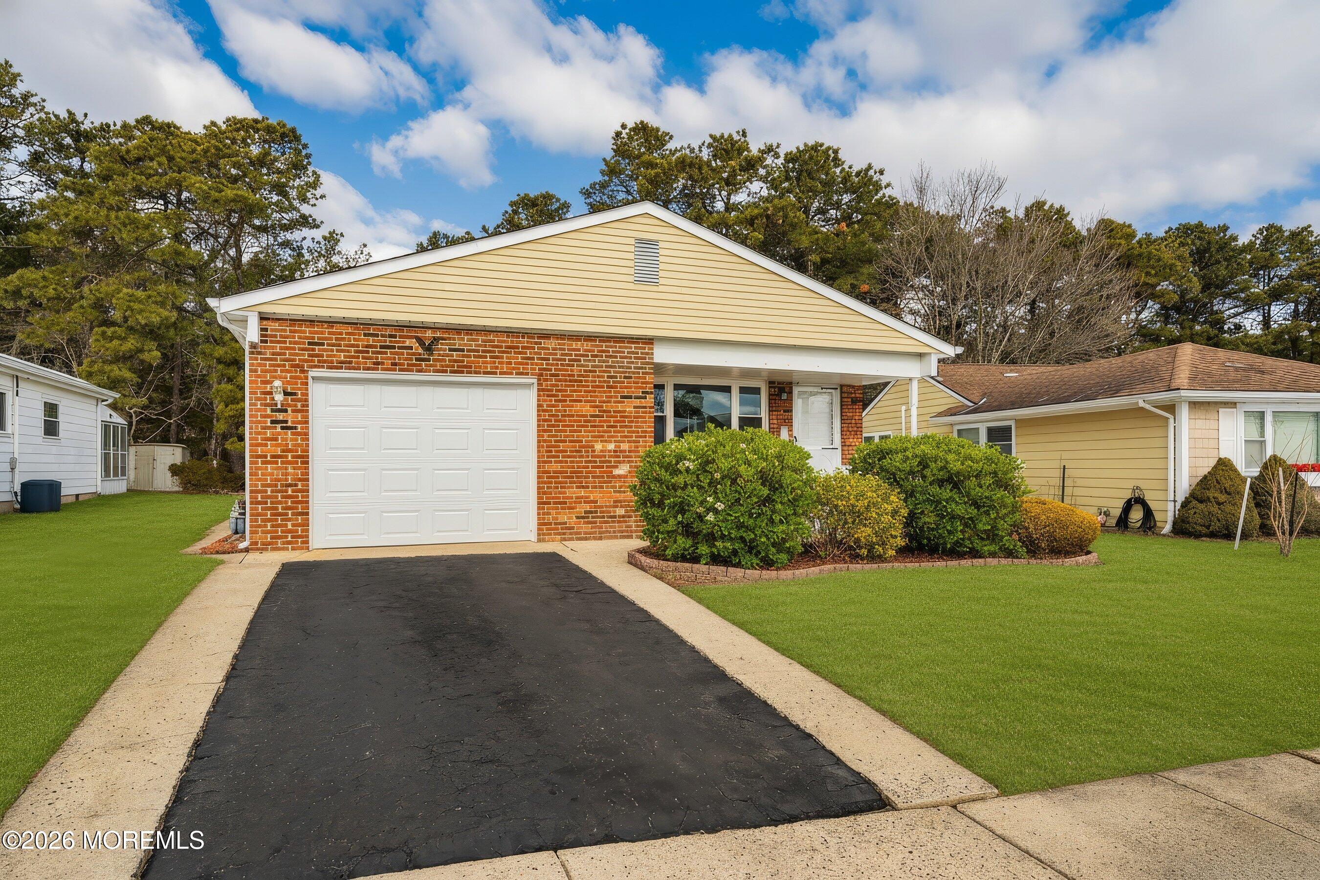 419 Costa Mesa Drive Image 5