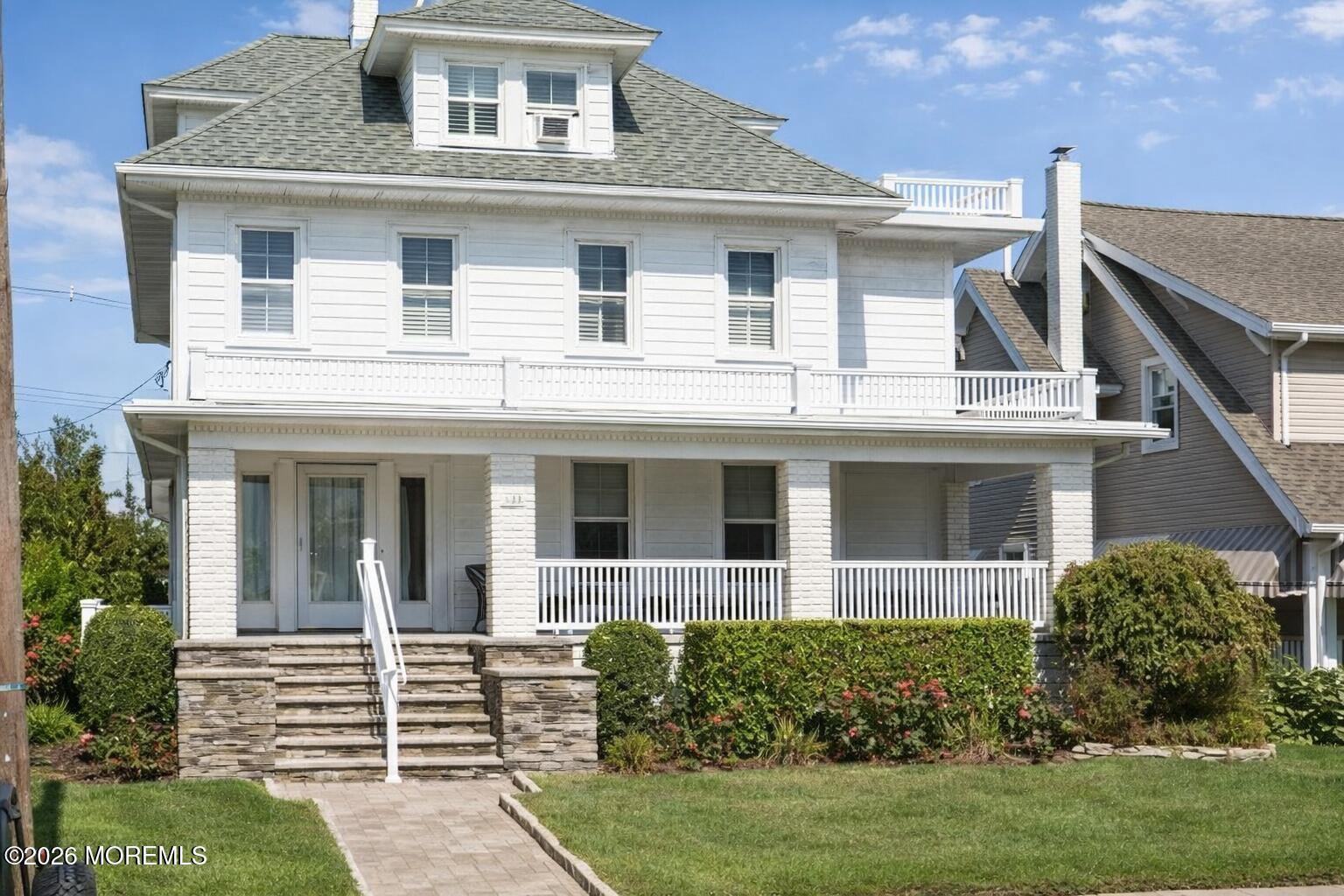 120 Garfield Avenue Image 2