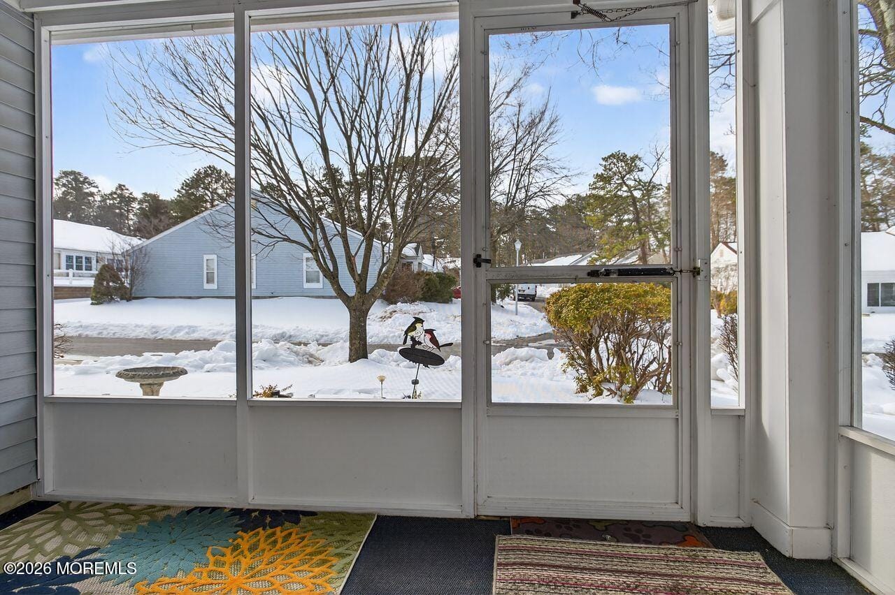 1223A Thornbury Lane Image 3