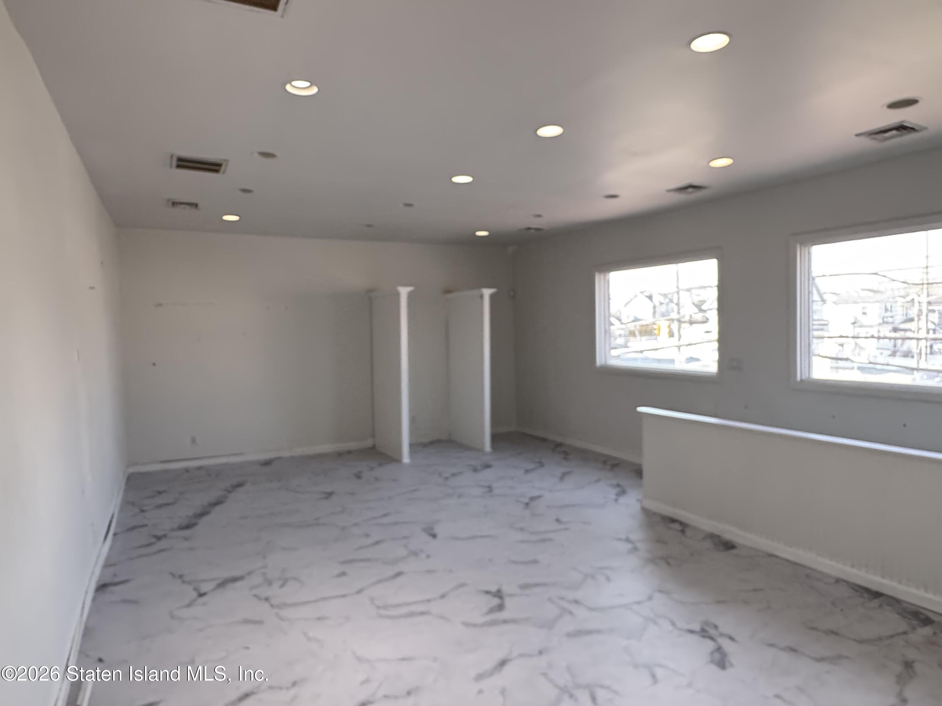 3990 Hylan Boulevard, Staten Island, NY, 10308 image 15